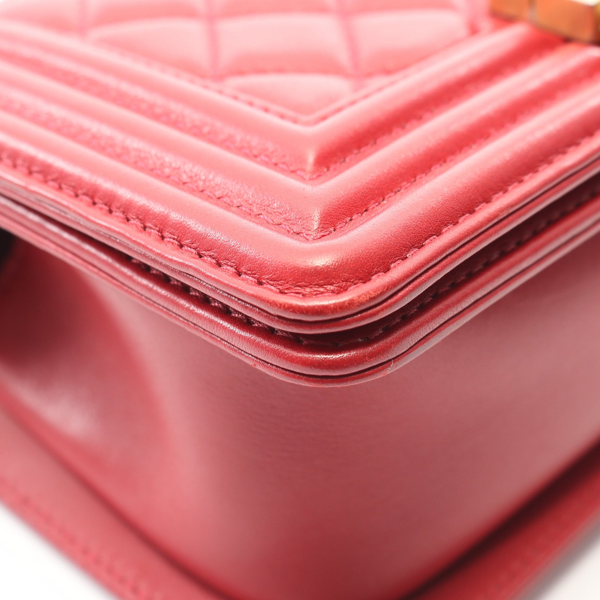 ボーイシャネル スモール ハンドストラップ付き 2WAY チェーンショルダーバッグ ラムスキン レッド ゴールド金具 シャネル バッグ CHANEL