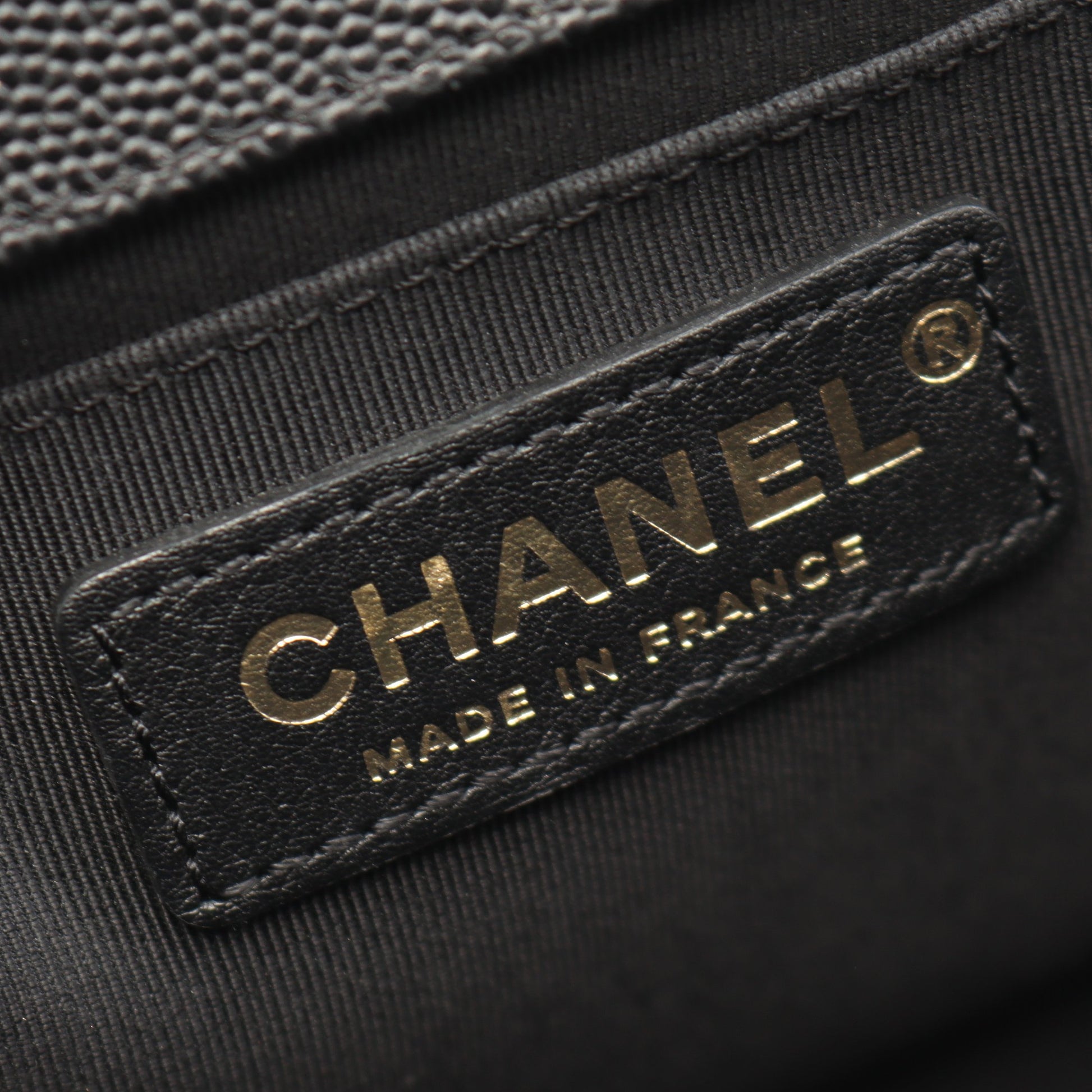 ボーイシャネル チェーンショルダーバッグ キャビアスキン ブラック ゴールド金具 シャネル バッグ CHANEL