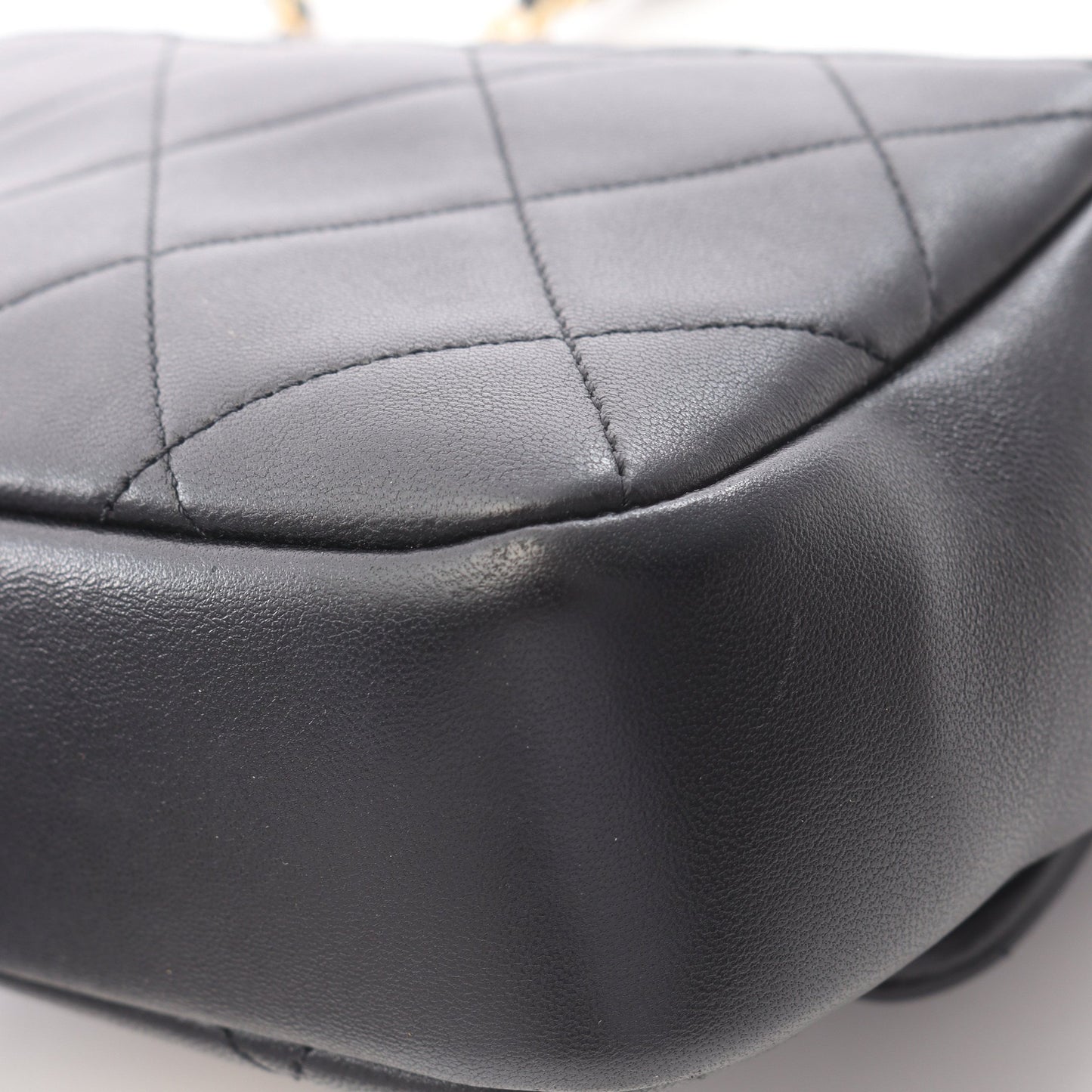 マトラッセ ループハンドル 2WAY チェーンショルダーバッグ ラムスキン ブラック ゴールド金具 シャネル バッグ CHANEL
