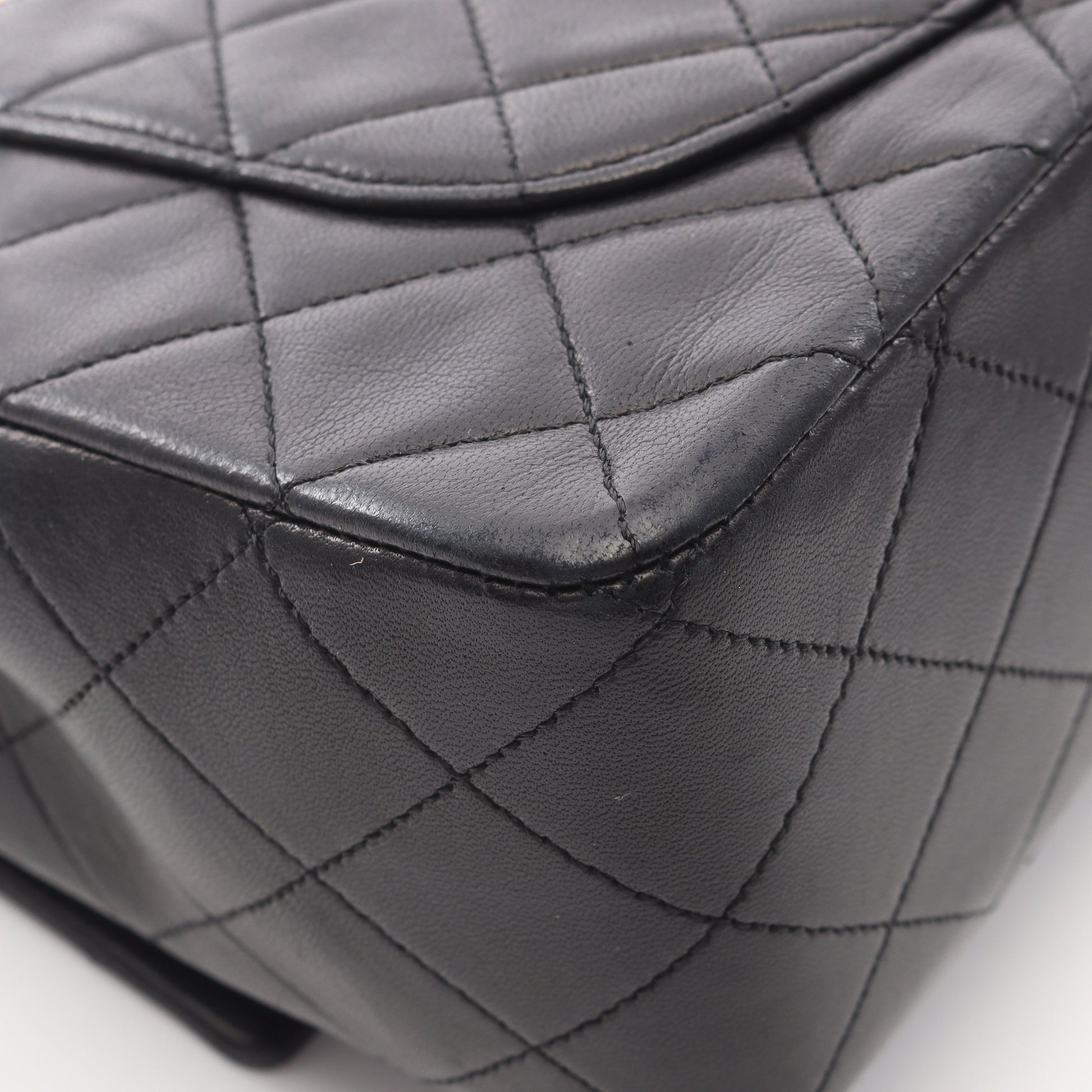 マトラッセ27 シングルフラップ Wチェーンショルダーバッグ ラムスキン ブラック ゴールド金具 シャネル バッグ CHANEL