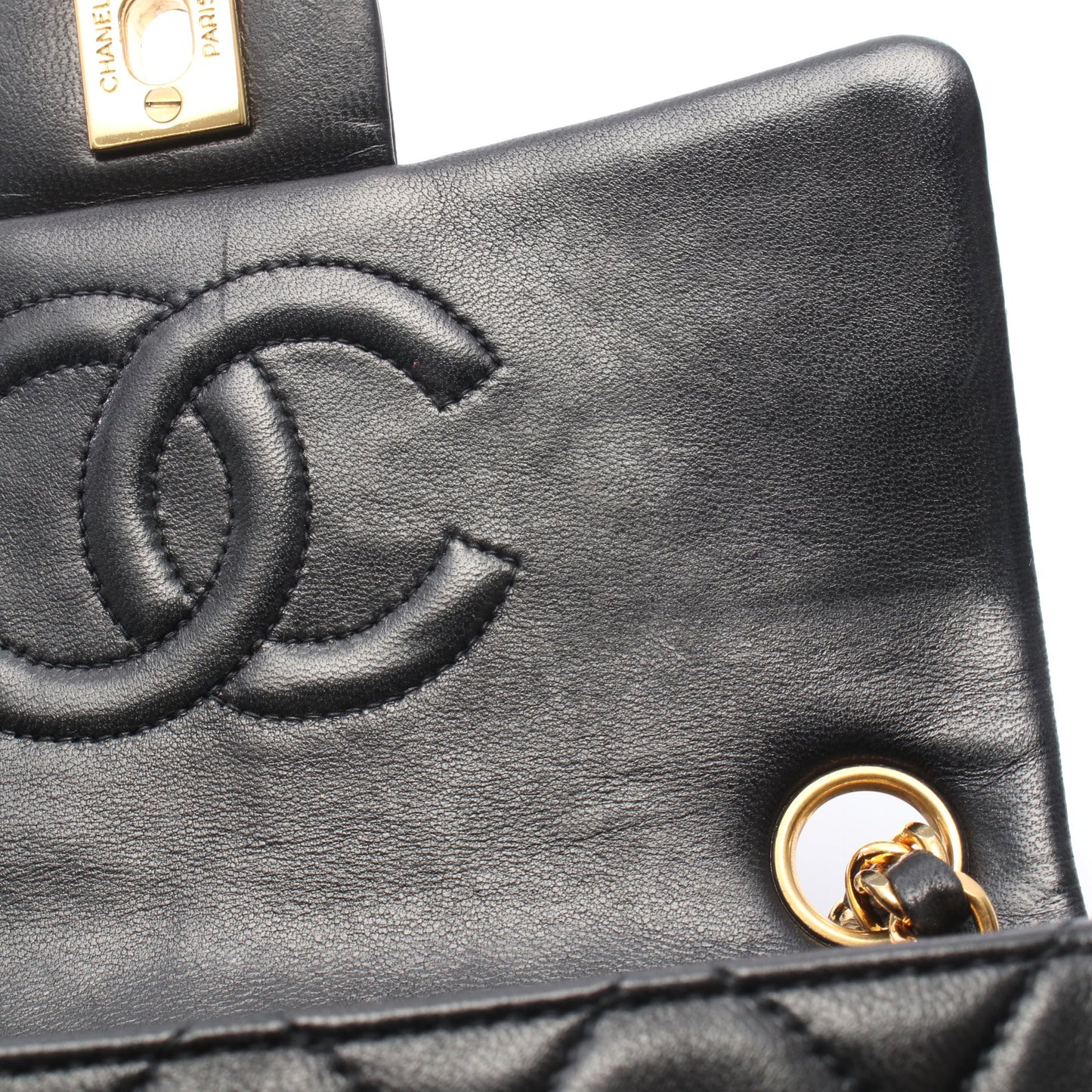ミニマトラッセ チェーンショルダーバッグ ラムスキン ブラック ゴールド金具 シャネル バッグ CHANEL