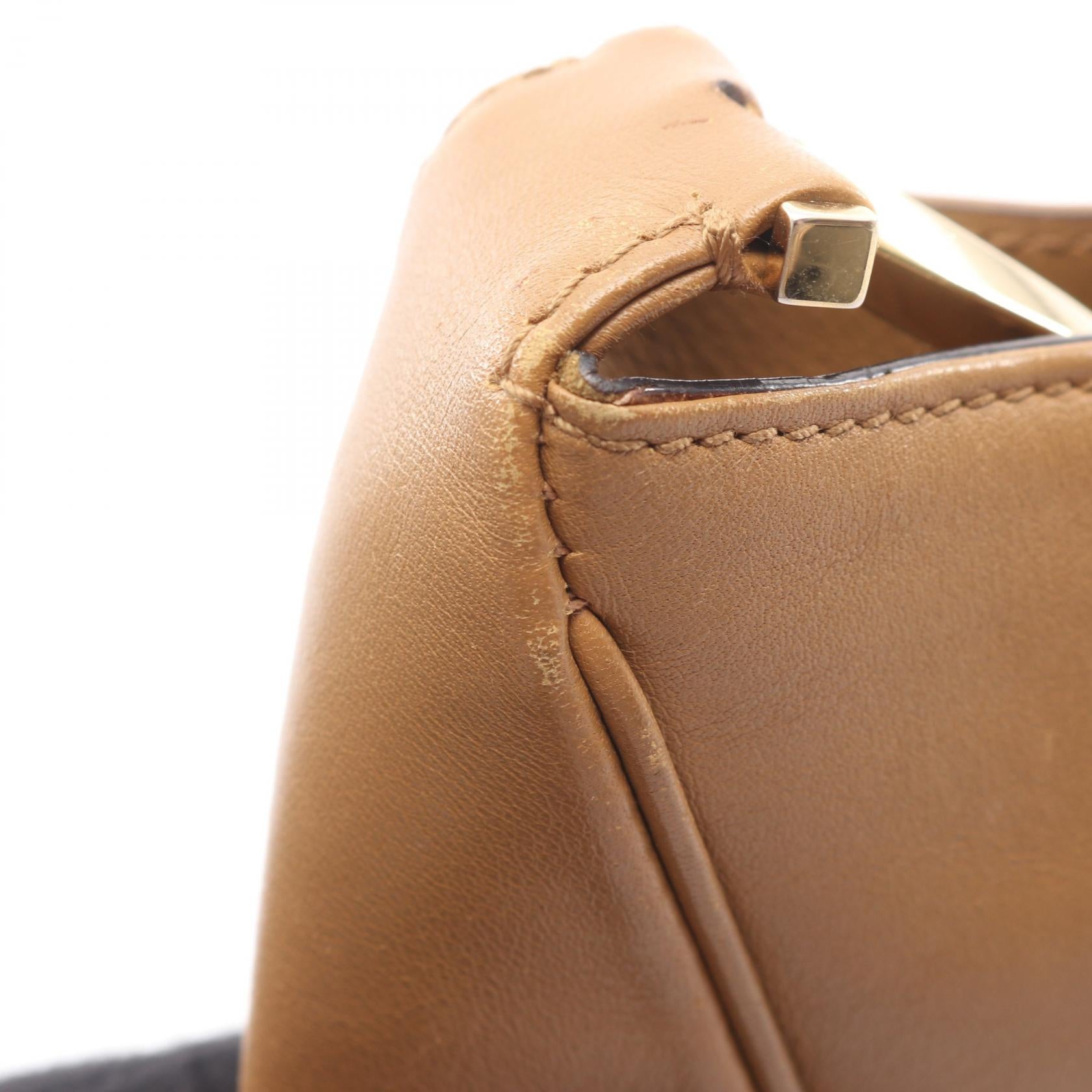 ショルダーバッグ レザー イエローブラウン サルヴァトーレフェラガモ バッグ Salvatore Ferragamo