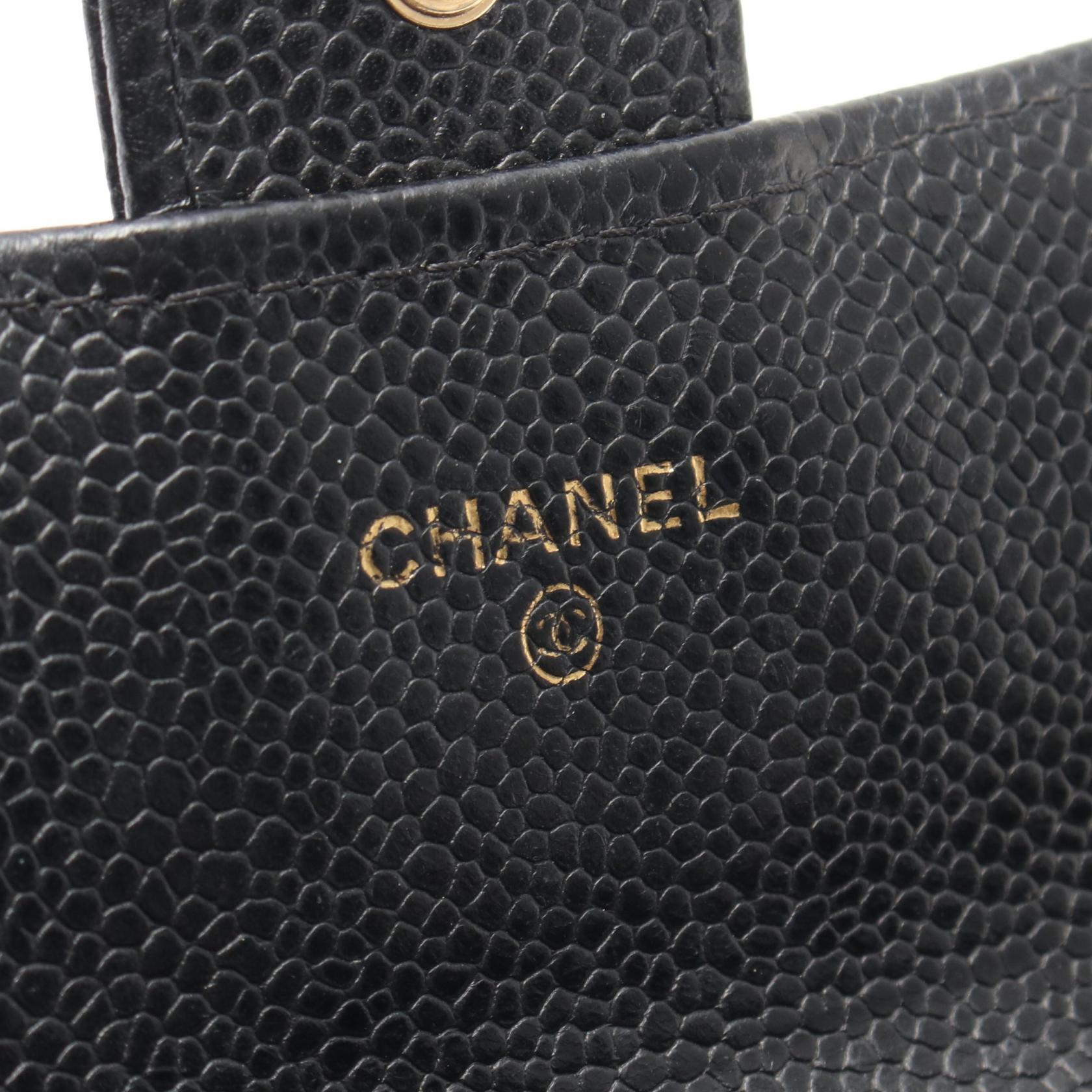 マトラッセ 二つ折り長財布 キャビアスキン ブラック ゴールド金具 シャネル 財布・小物 CHANEL