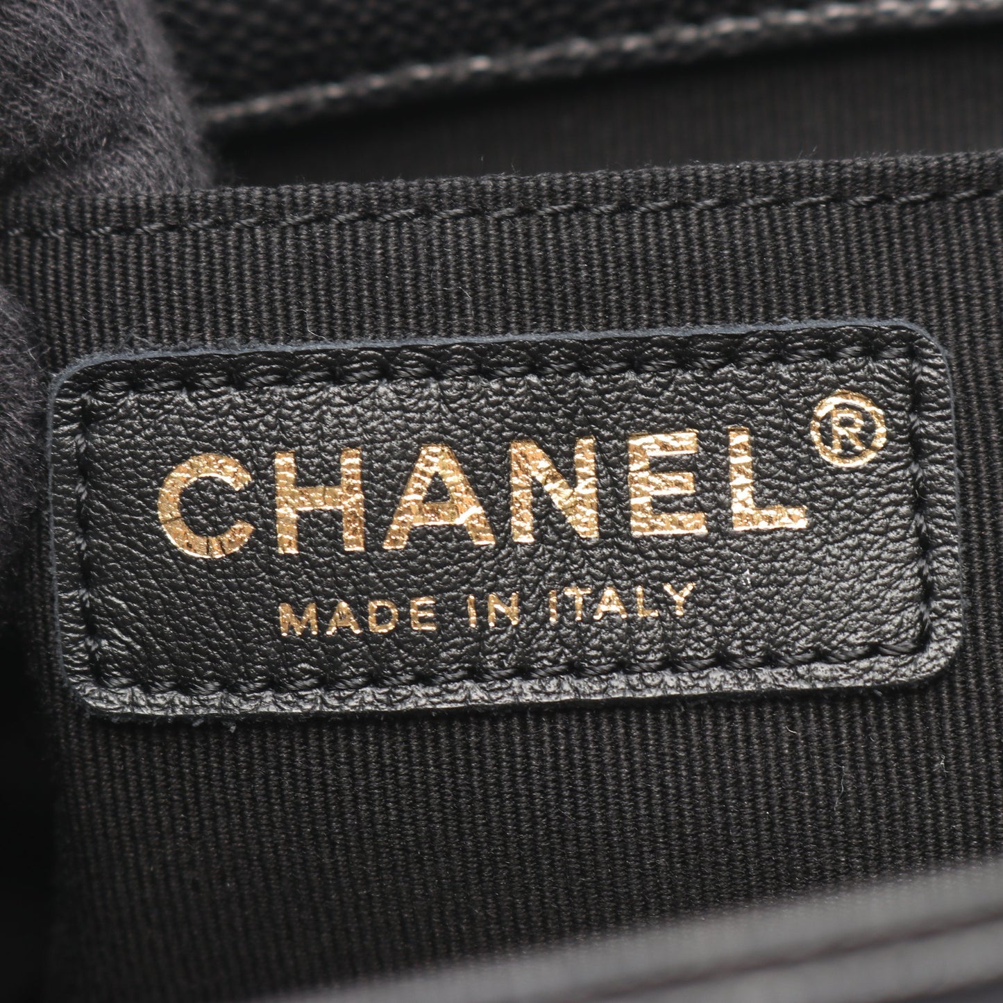 マトラッセ バックパック リュックサック キャビアスキン ブラック ゴールド金具 シャネル バッグ CHANEL