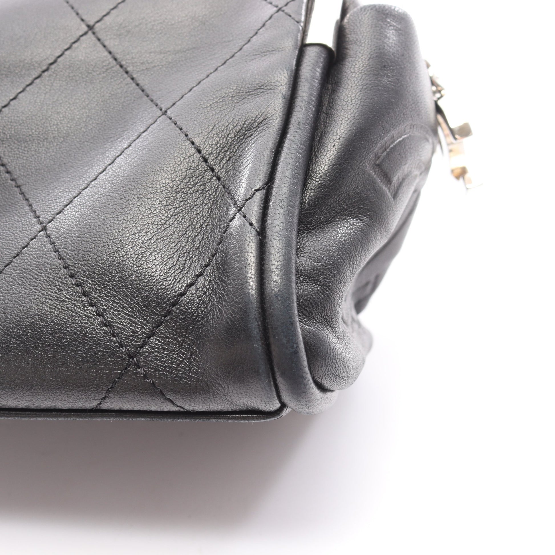 マトラッセ チェーンハンドバッグ ラムスキン ブラック シルバー金具 シャネル バッグ CHANEL