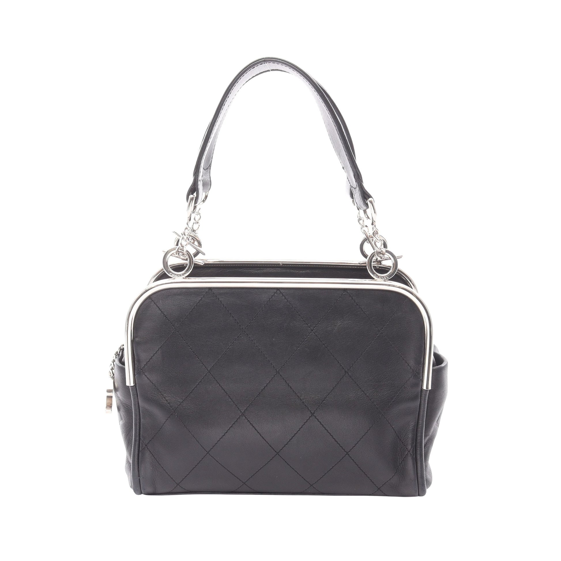 マトラッセ チェーンハンドバッグ ラムスキン ブラック シルバー金具 シャネル バッグ CHANEL