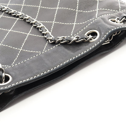 ワイルドステッチ チェーンショルダーバッグ ラムスキン ブラック シルバー金具 シャネル バッグ CHANEL
