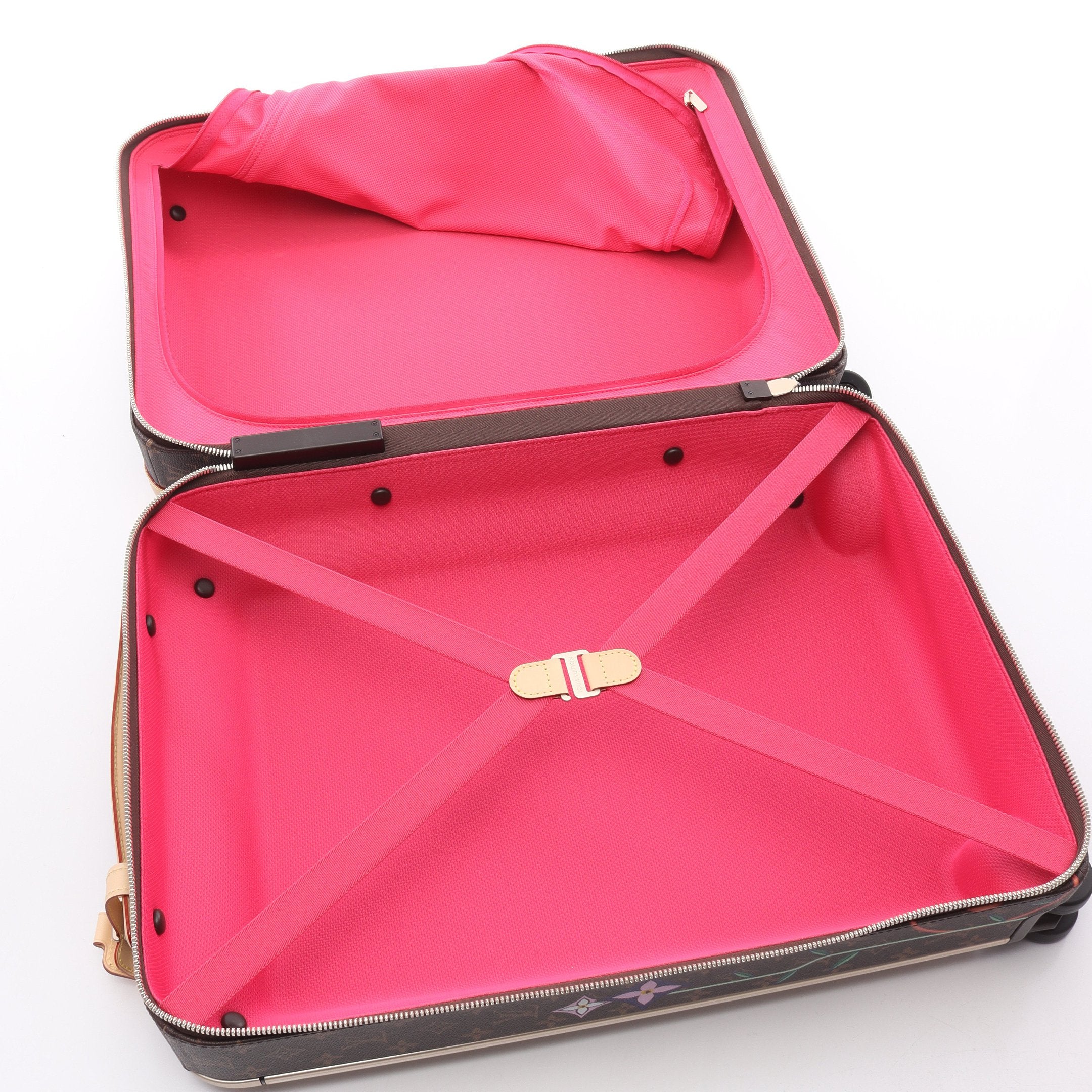 LV × TM ホライゾン55 モノグラムブロッサム キャリーケース スーツ