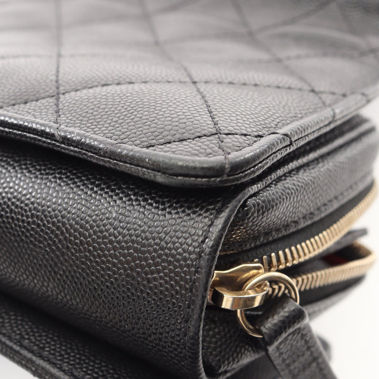マトラッセ チェーンショルダーバッグ キャビアスキン ブラック ゴールド金具 シャネル バッグ CHANEL