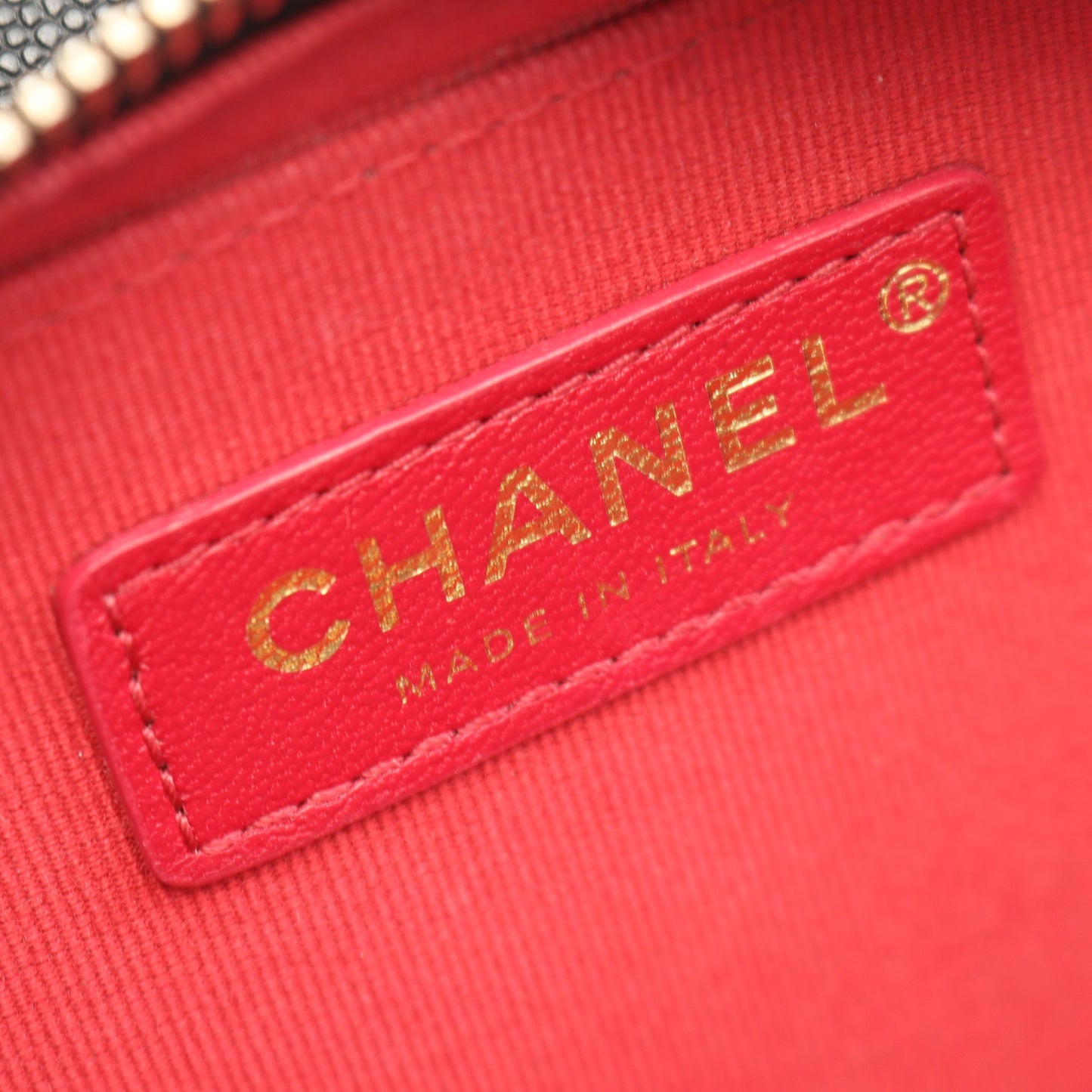 マトラッセ チェーンショルダーバッグ キャビアスキン ブラック ゴールド金具 シャネル バッグ CHANEL
