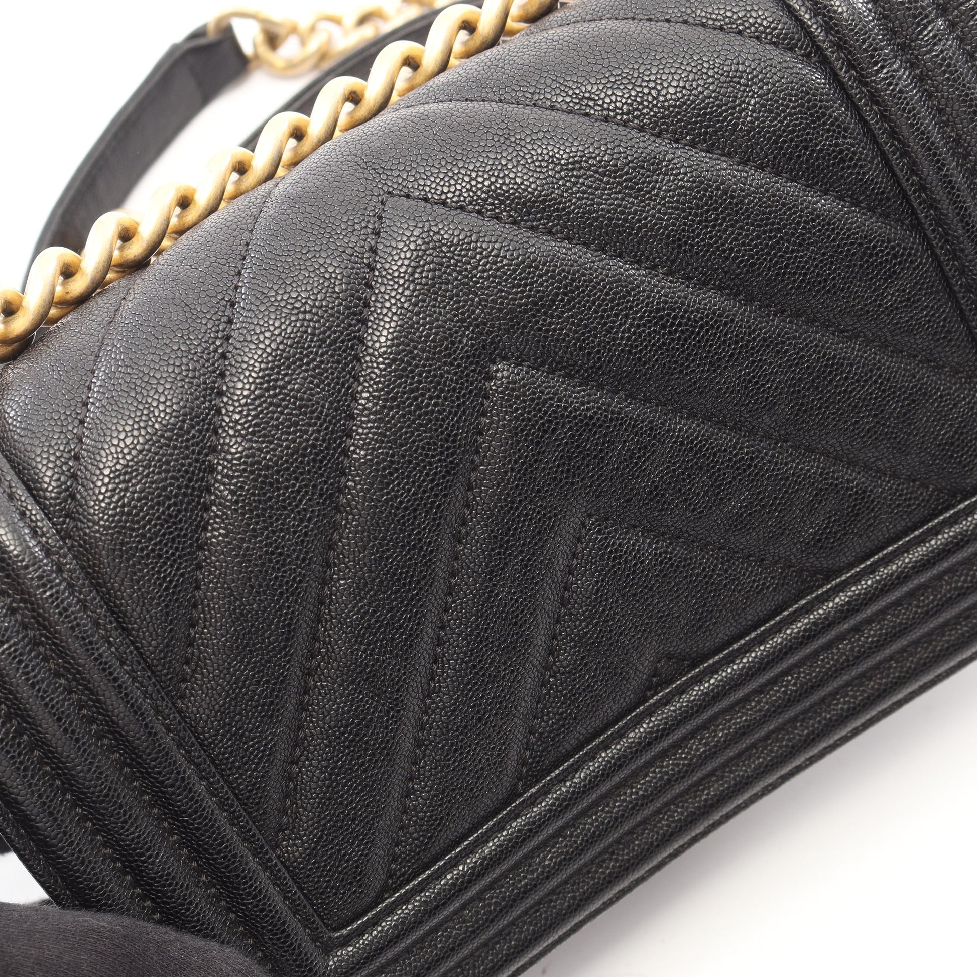 ボーイシャネル スモール チェーンショルダーバッグ キャビアスキン ブラック ゴールド金具 シャネル バッグ CHANEL