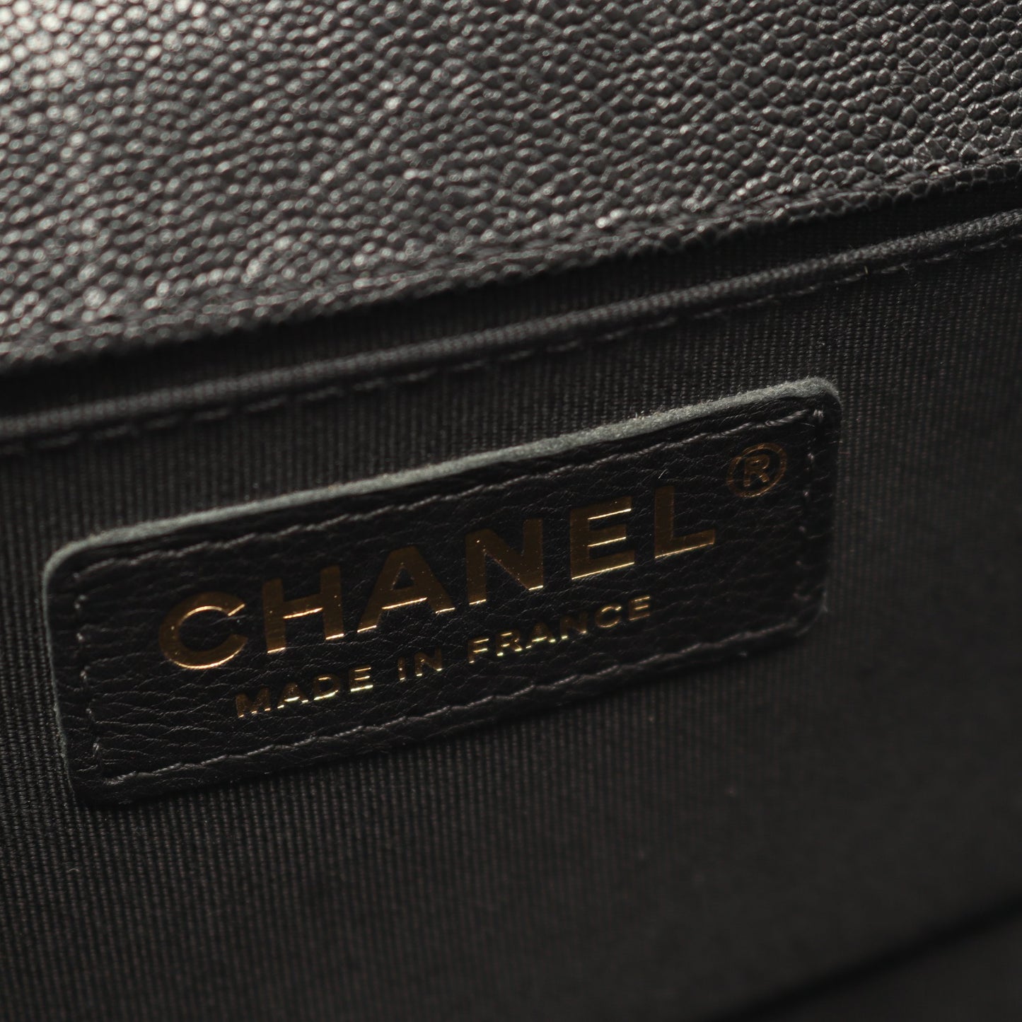 ボーイシャネル スモール チェーンショルダーバッグ キャビアスキン ブラック ゴールド金具 シャネル バッグ CHANEL