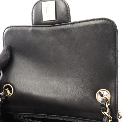 シェブロン Vステッチ ミニ チェーンショルダーバッグ ラムスキン ブラック ゴールド金具 シャネル バッグ CHANEL