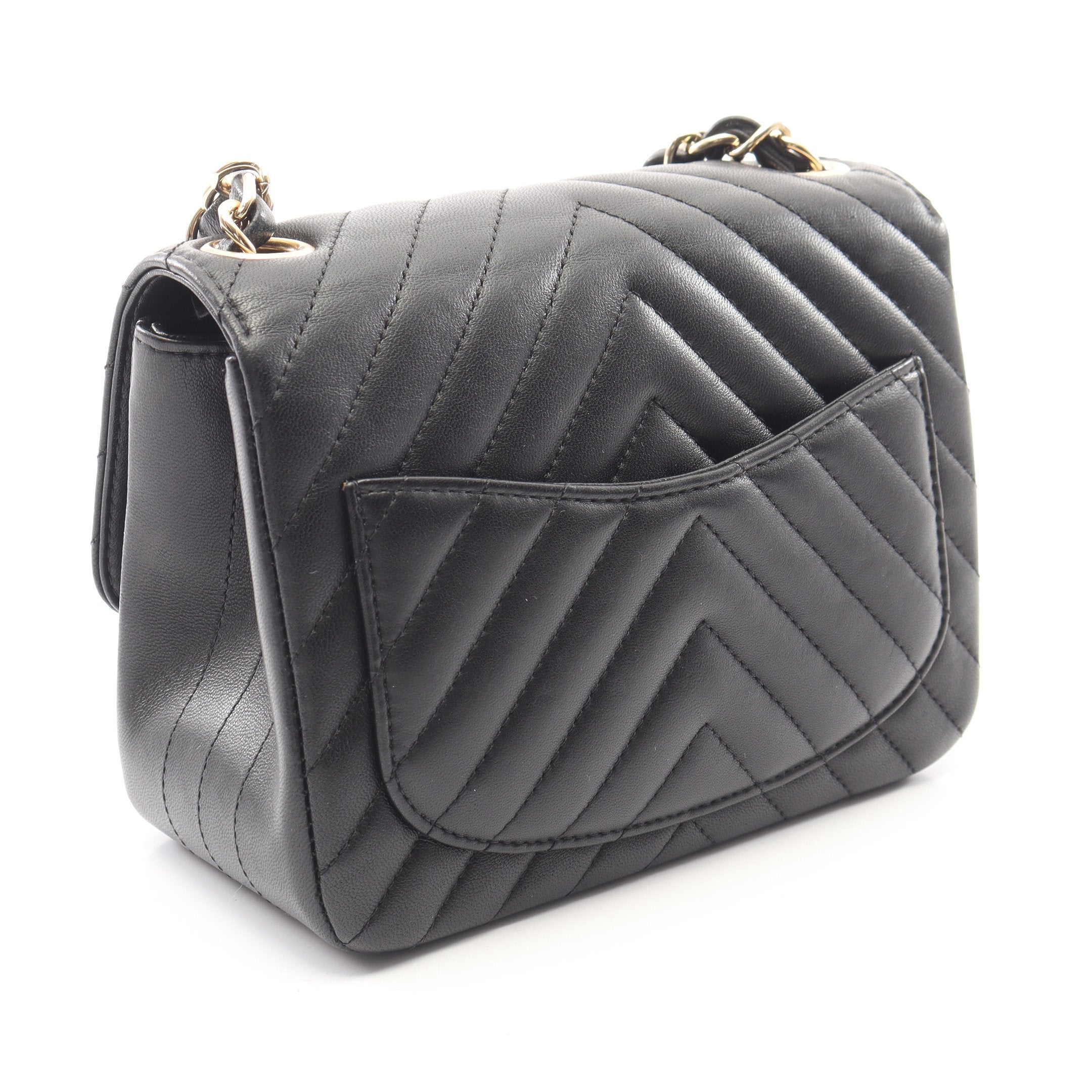 CHANEL シャネル シェブロン ミニマトラッセ Vステッチ ラムスキン レザー チェーンショルダーバッグ ゴールド金具 ブラック 29番台 CHANEL（シャネル） （未使用 展示品）シャネル シェブロン Vステッチ