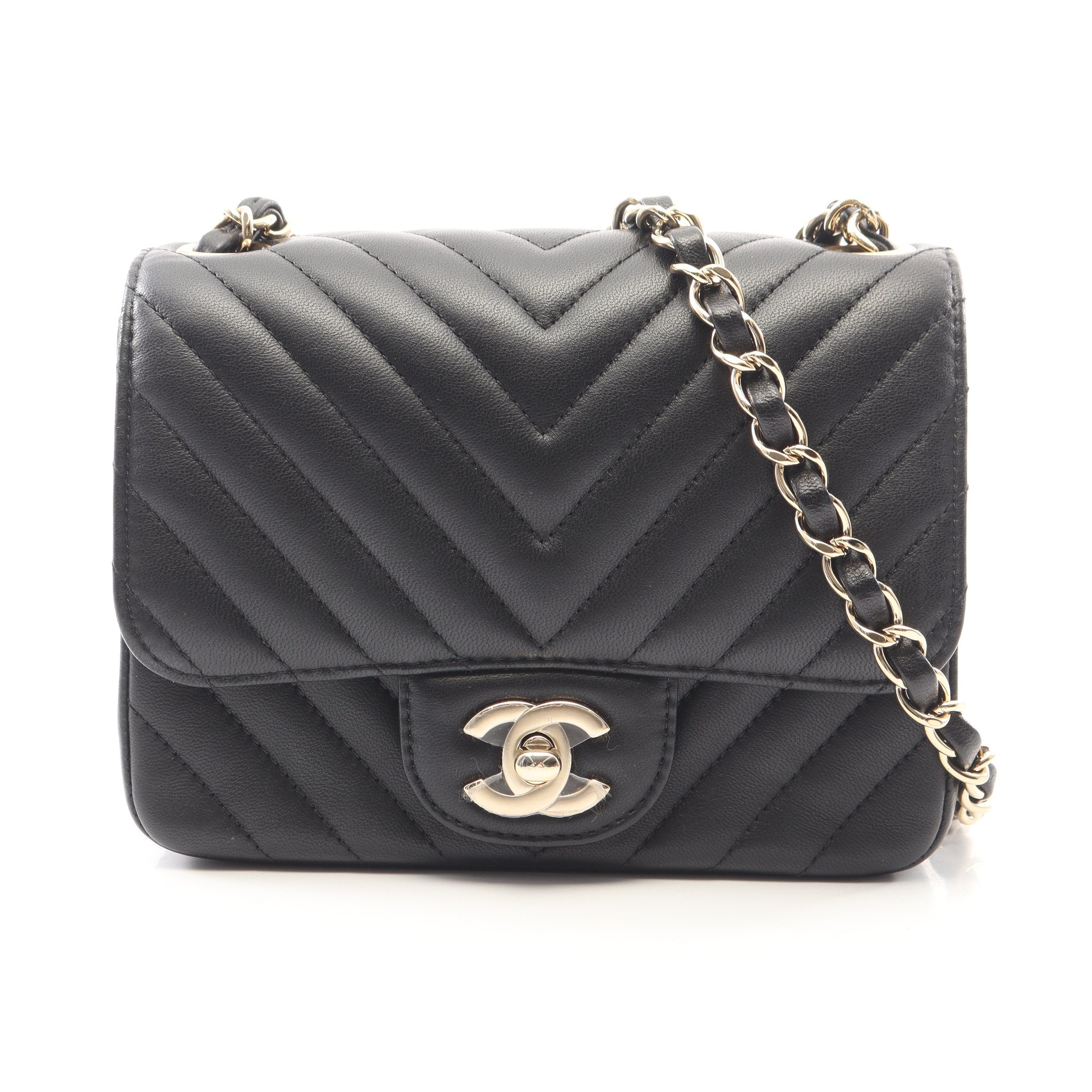 CHANEL シャネル シェブロン ミニマトラッセ Vステッチ ラムスキン レザー チェーンショルダーバッグ ゴールド金具 ブラック 29番台 シェブロン Vステッチ ミニ チェーンショルダーバッグ ラムスキン