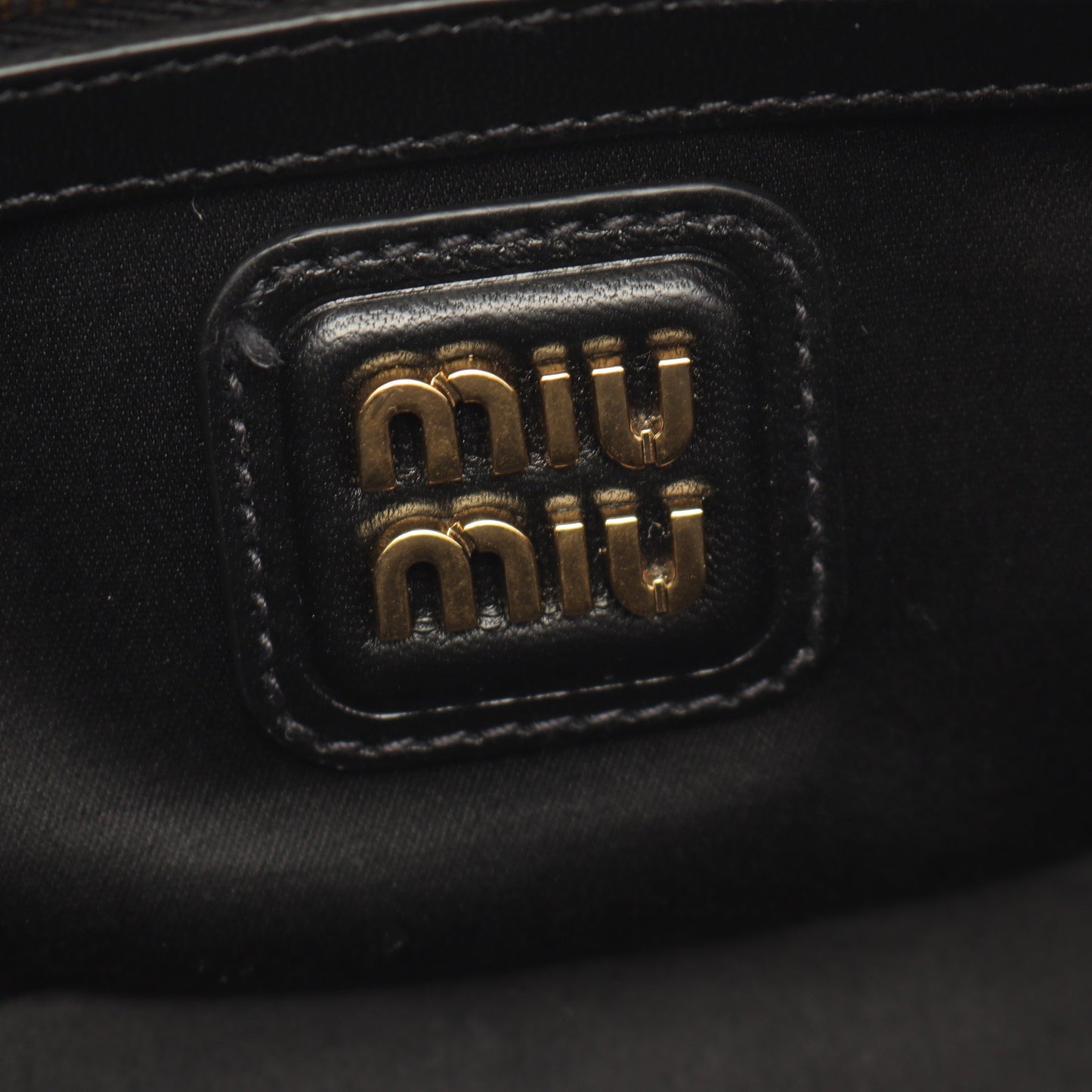 MATELASSE マテラッセ 2WAY ハンドバッグ レザー ブラック ミュウミュウ バッグ miu miu