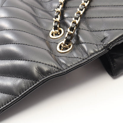 Vステッチ シェブロン フルフラップ Wチェーンショルダーバッグ ラムスキン ブラック ゴールド金具 シャネル バッグ CHANEL