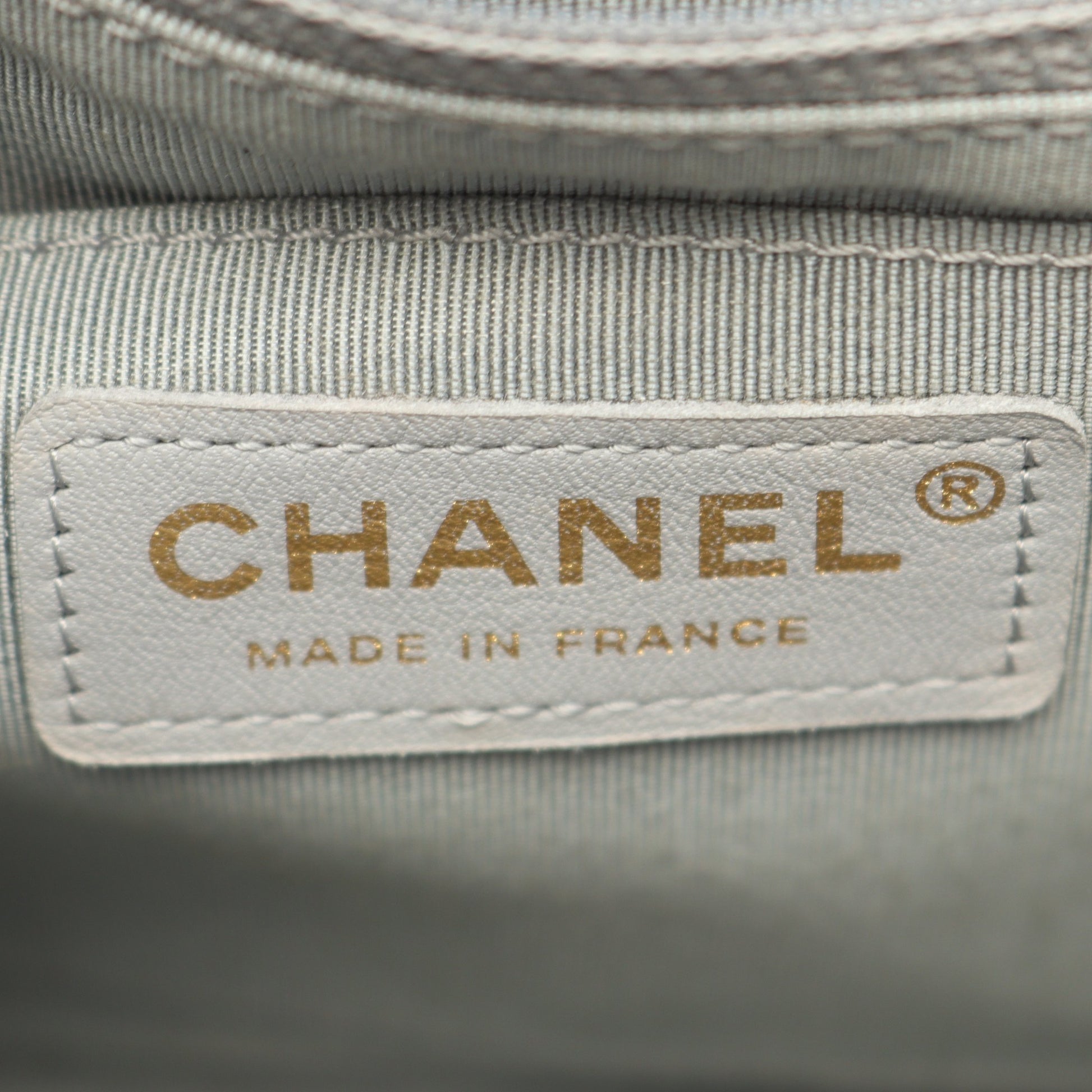 マトラッセ フリル ショルダーバッグ ラムスキン グレー ゴールド金具 シャネル バッグ CHANEL