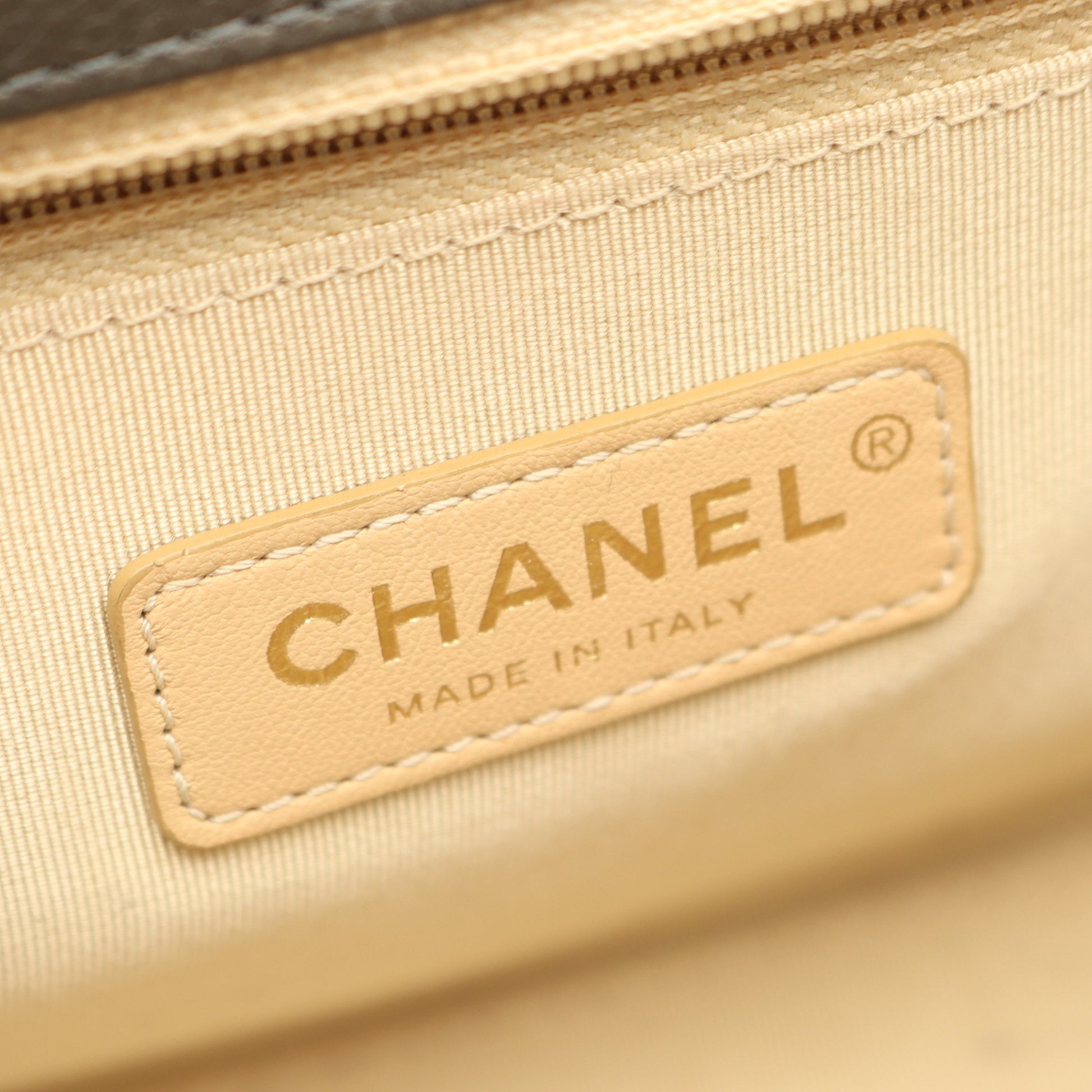 マトラッセ 2WAY チェーンショルダーバッグ キャビアスキン カーキブラウン ゴールド金具 シャネル バッグ CHANEL
