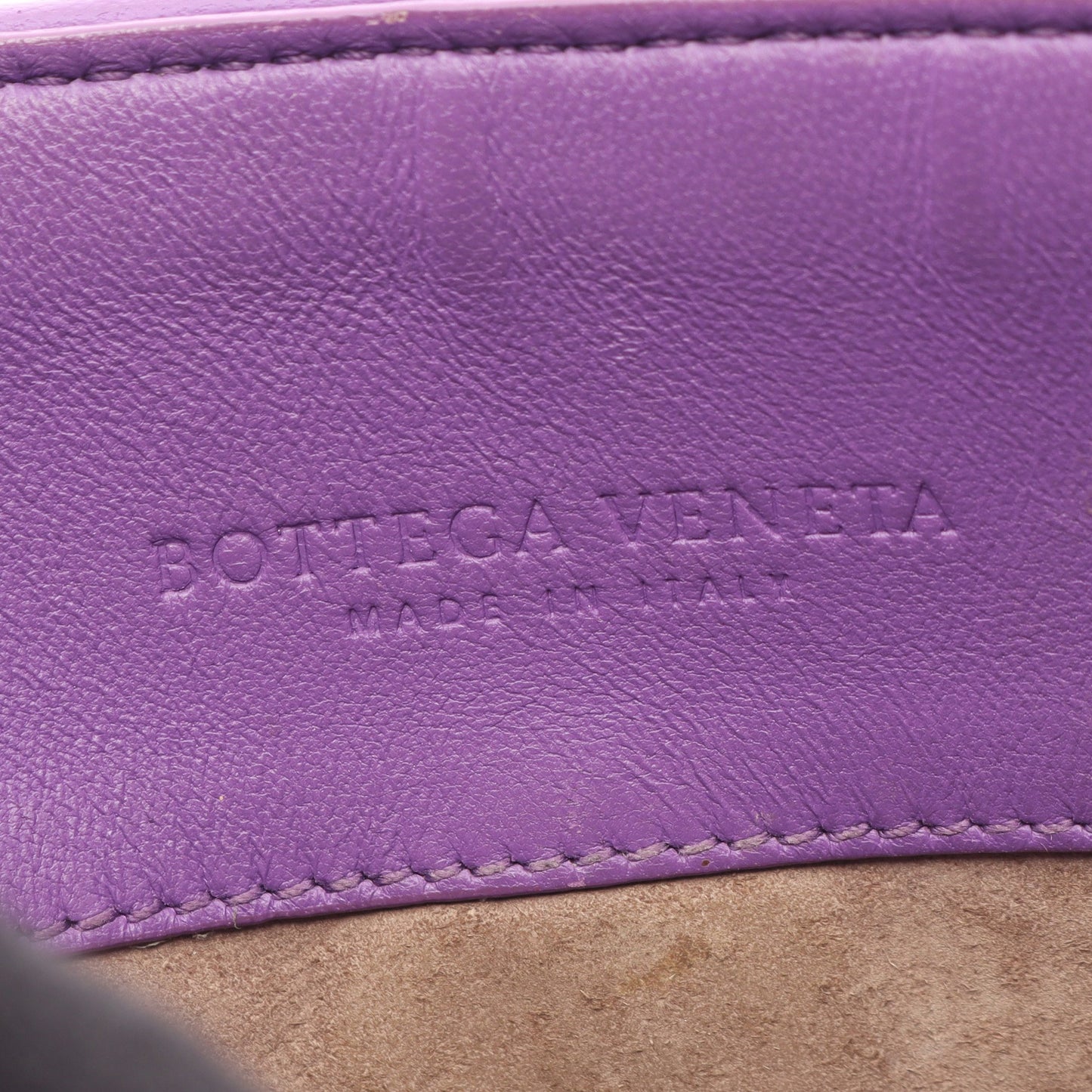 オリンピア イントレチャート チェーンショルダーバッグ レザー パープル ボッテガヴェネタ バッグ BOTTEGA VENETA