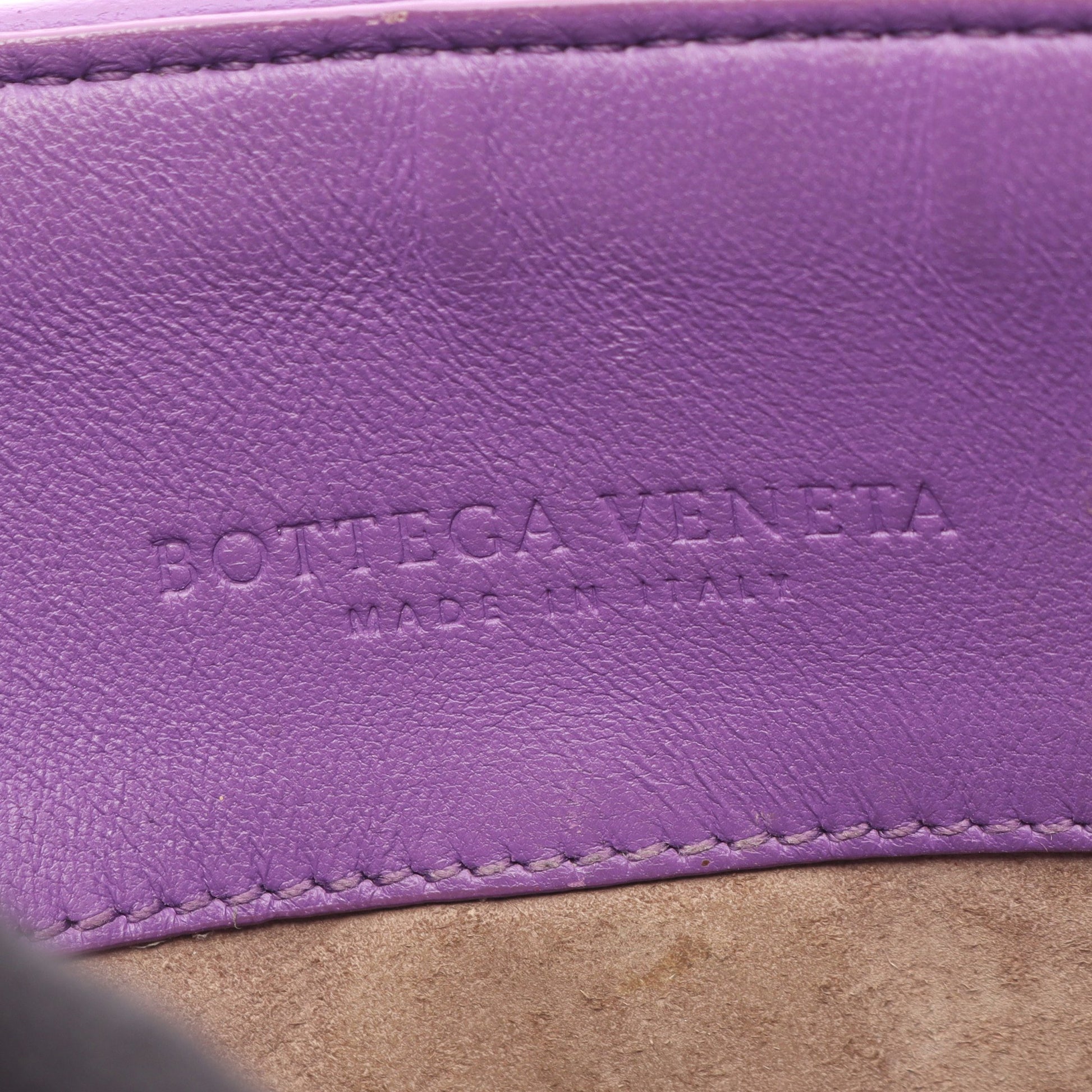 オリンピア イントレチャート チェーンショルダーバッグ レザー パープル ボッテガヴェネタ バッグ BOTTEGA VENETA