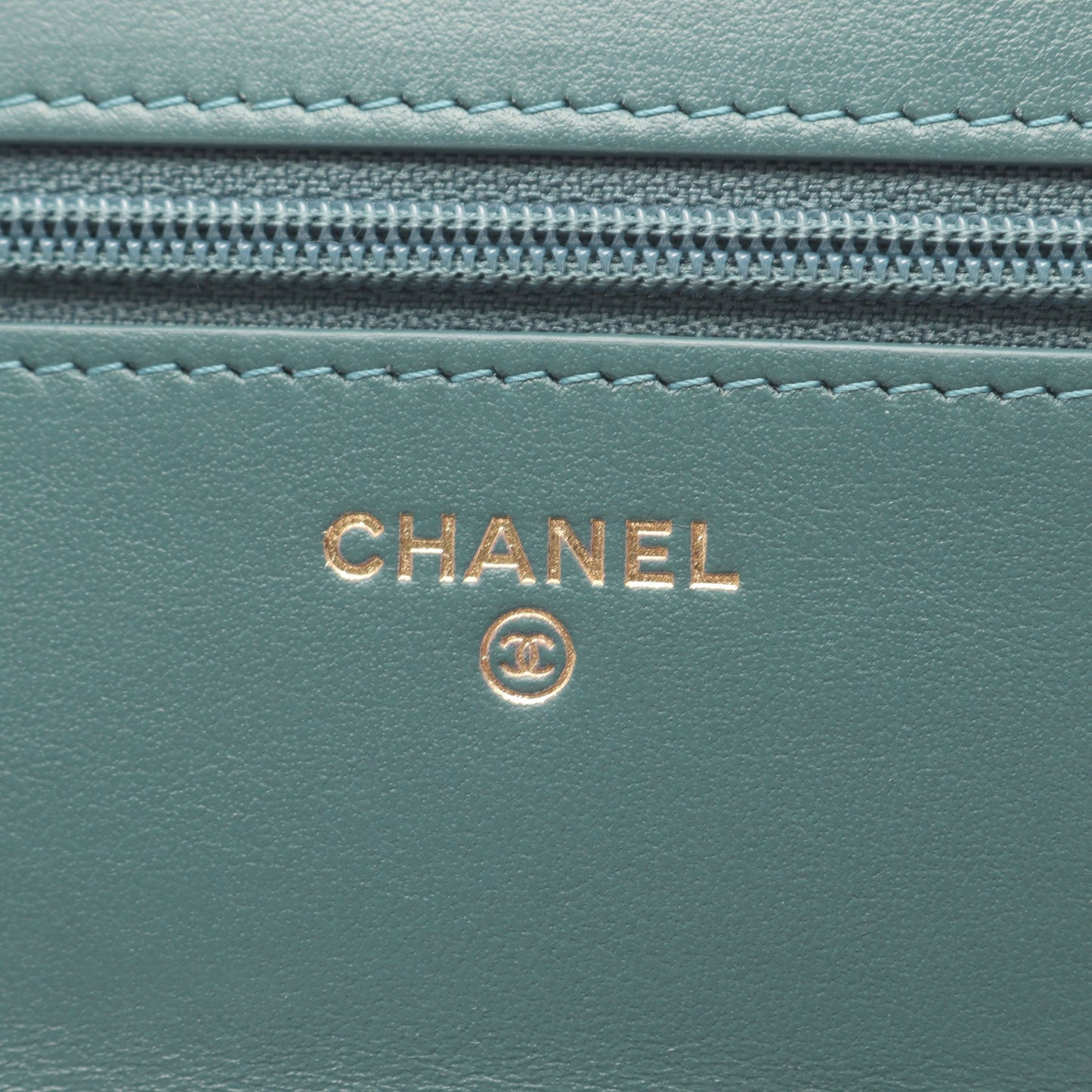 マトラッセ チェーンウォレット レザー グリーン ゴールド金具 シャネル バッグ CHANEL