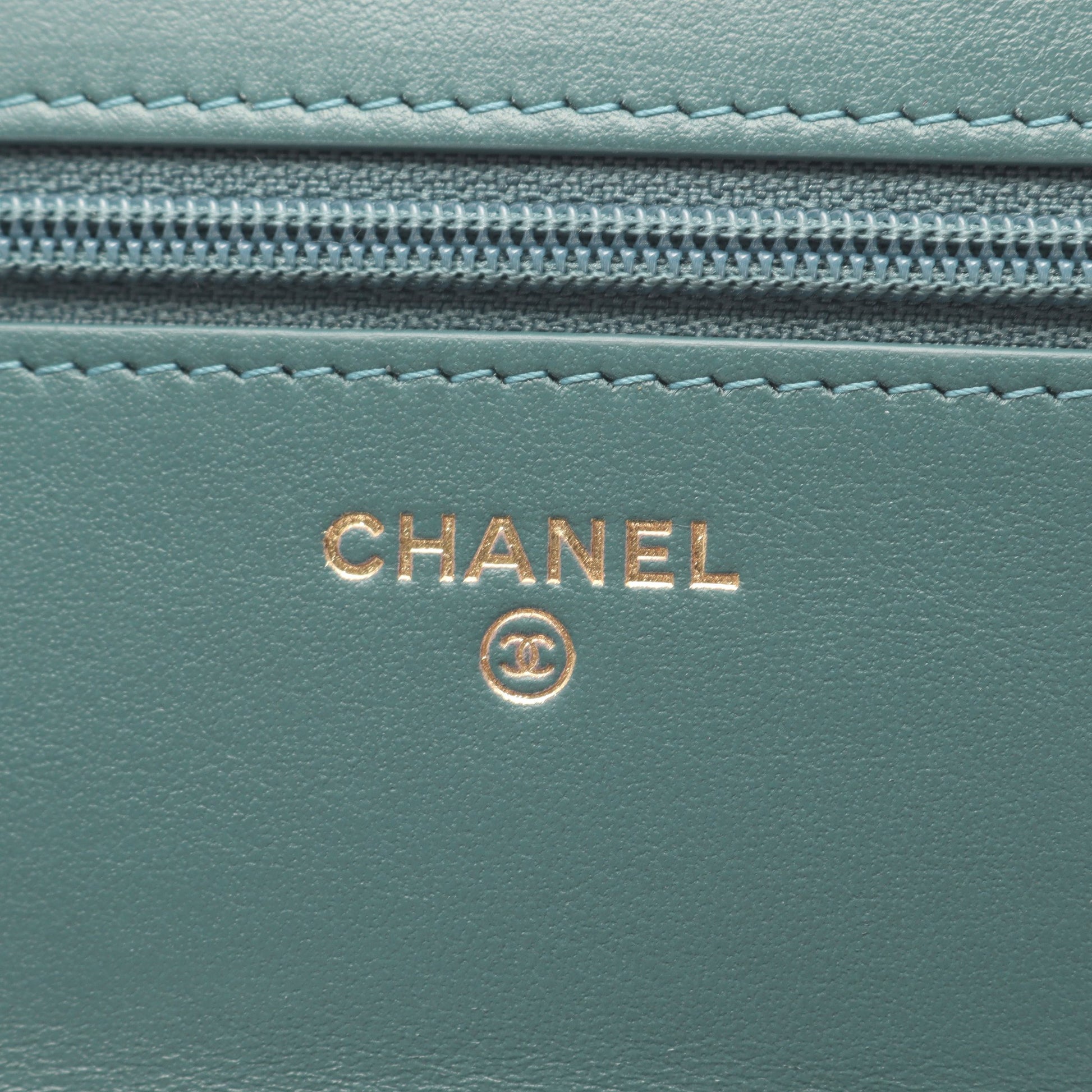 マトラッセ チェーンウォレット レザー グリーン ゴールド金具 シャネル バッグ CHANEL