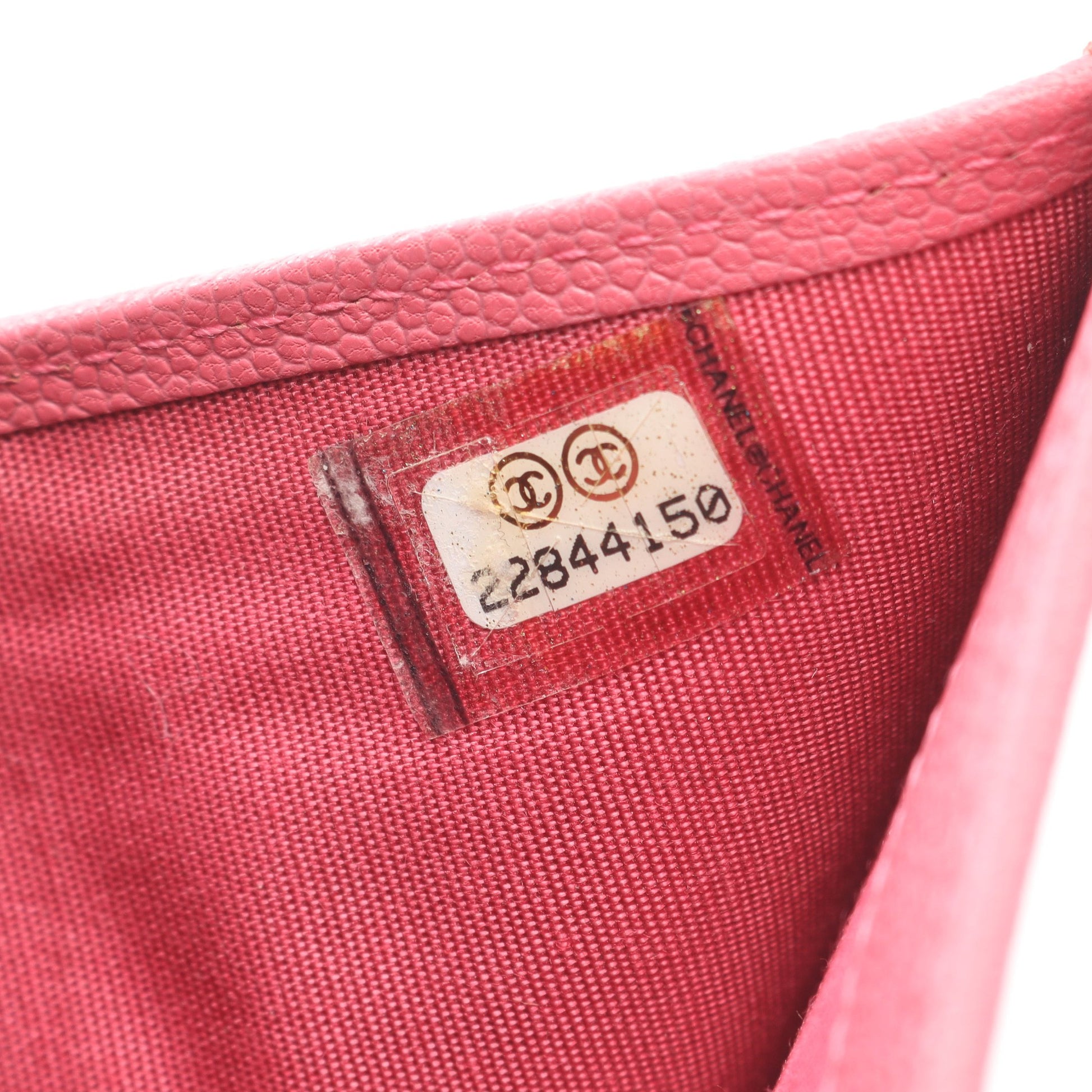 ココボタン 三つ折り財布 キャビアスキン ピンク シルバー金具 シャネル 財布・小物 CHANEL