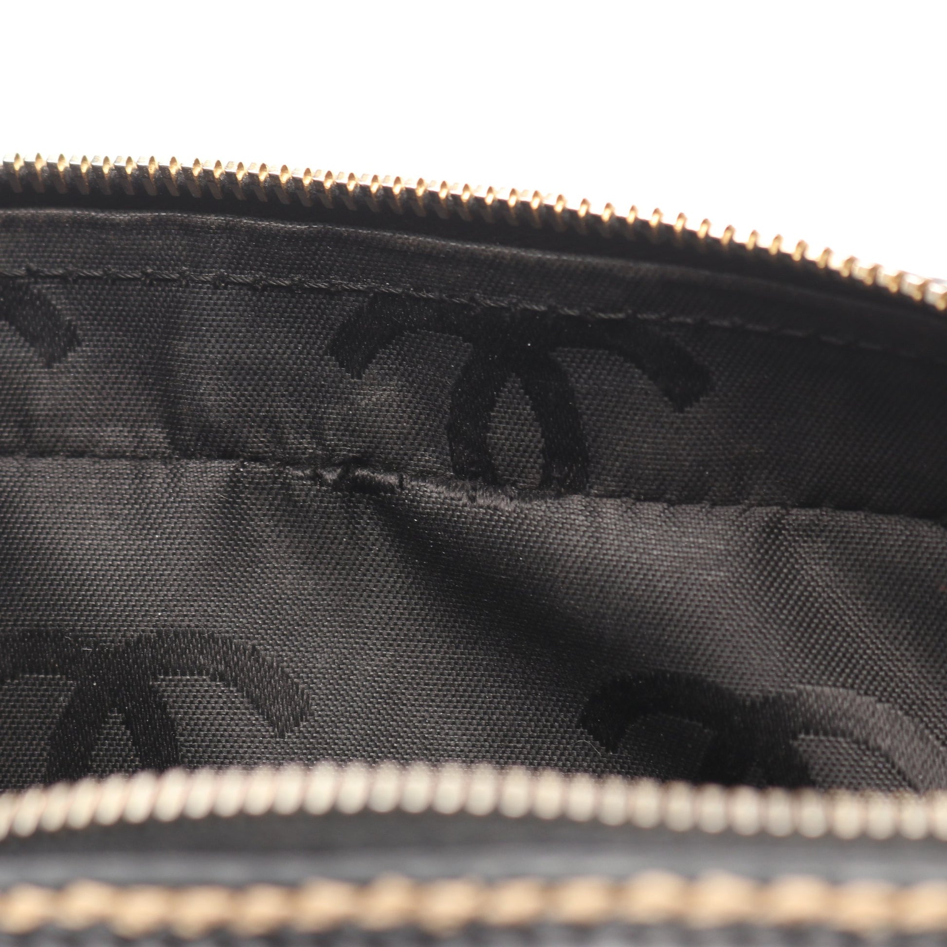 ワイルドステッチ ハンドバッグ レザー ブラック ゴールド金具 シャネル バッグ CHANEL
