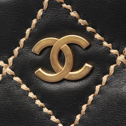 ワイルドステッチ ハンドバッグ レザー ブラック ゴールド金具 シャネル バッグ CHANEL