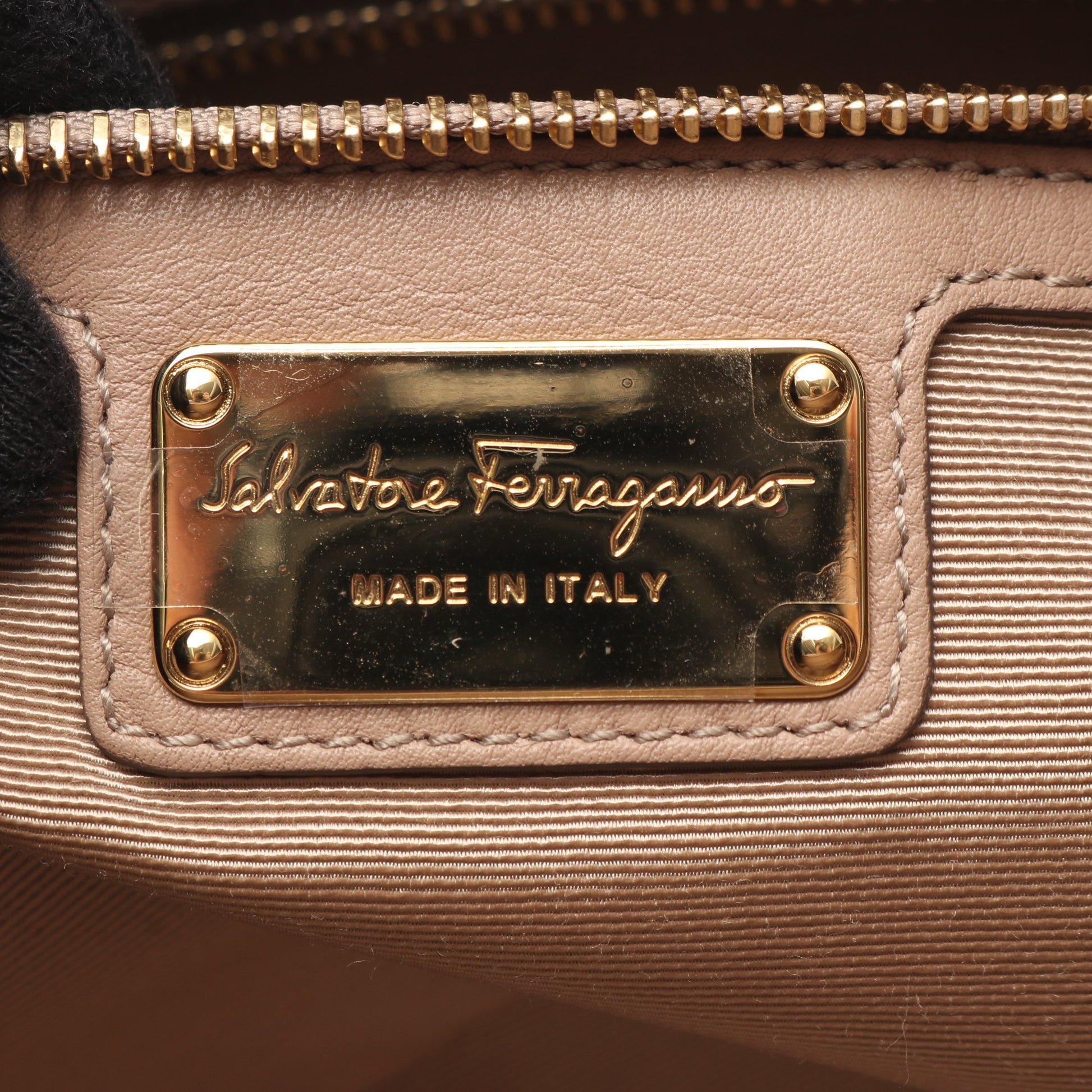 ガンチーニ 2WAY ハンドバッグ チェーンハンドバッグ レザー グレーベージュ サルヴァトーレフェラガモ バッグ Salvatore Ferragamo