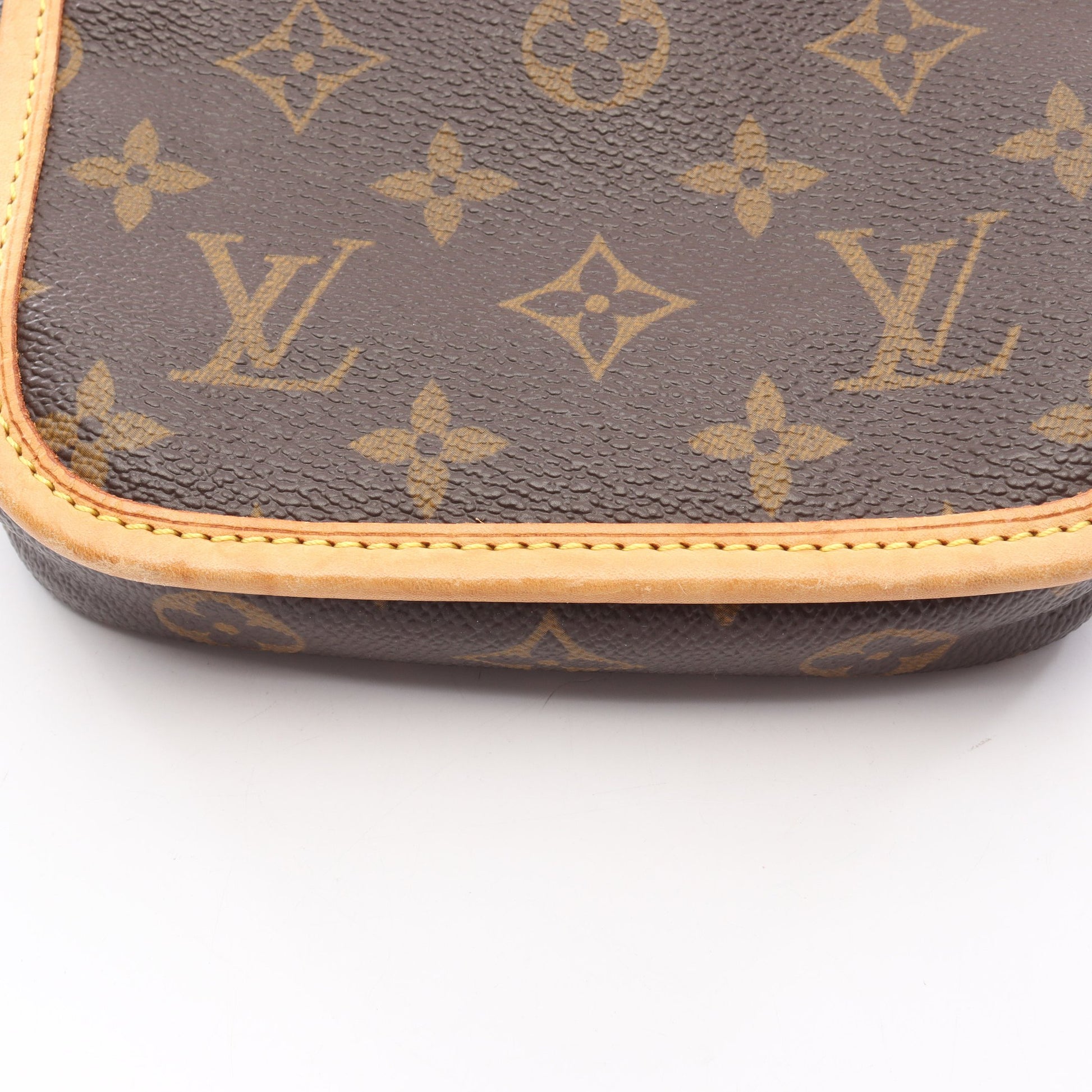 バムバッグ ボスフォール モノグラム ボディバッグ ウエストバッグ PVC レザー ブラウン ルイヴィトン バッグ LOUIS VUITTON