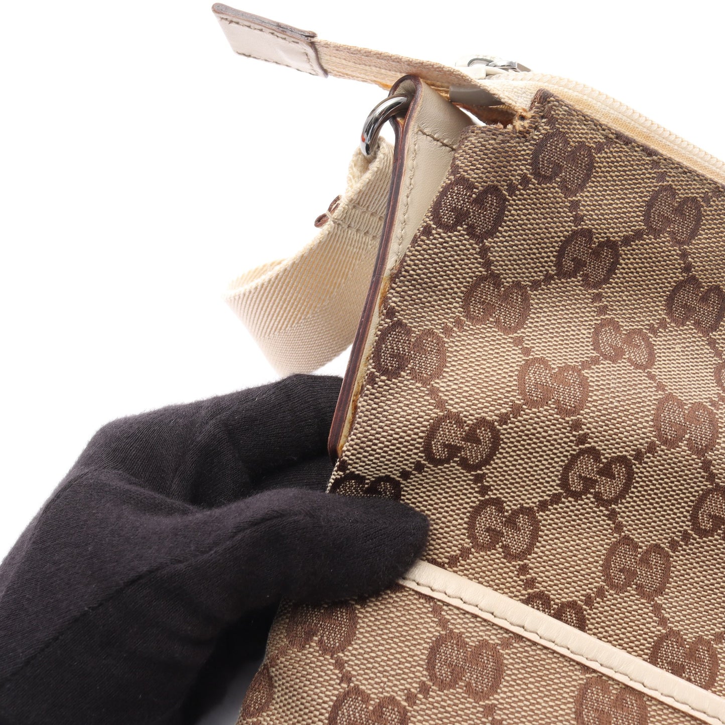 GGキャンバス ショルダーバッグ キャンバス レザー ベージュ アイボリー グッチ バッグ GUCCI