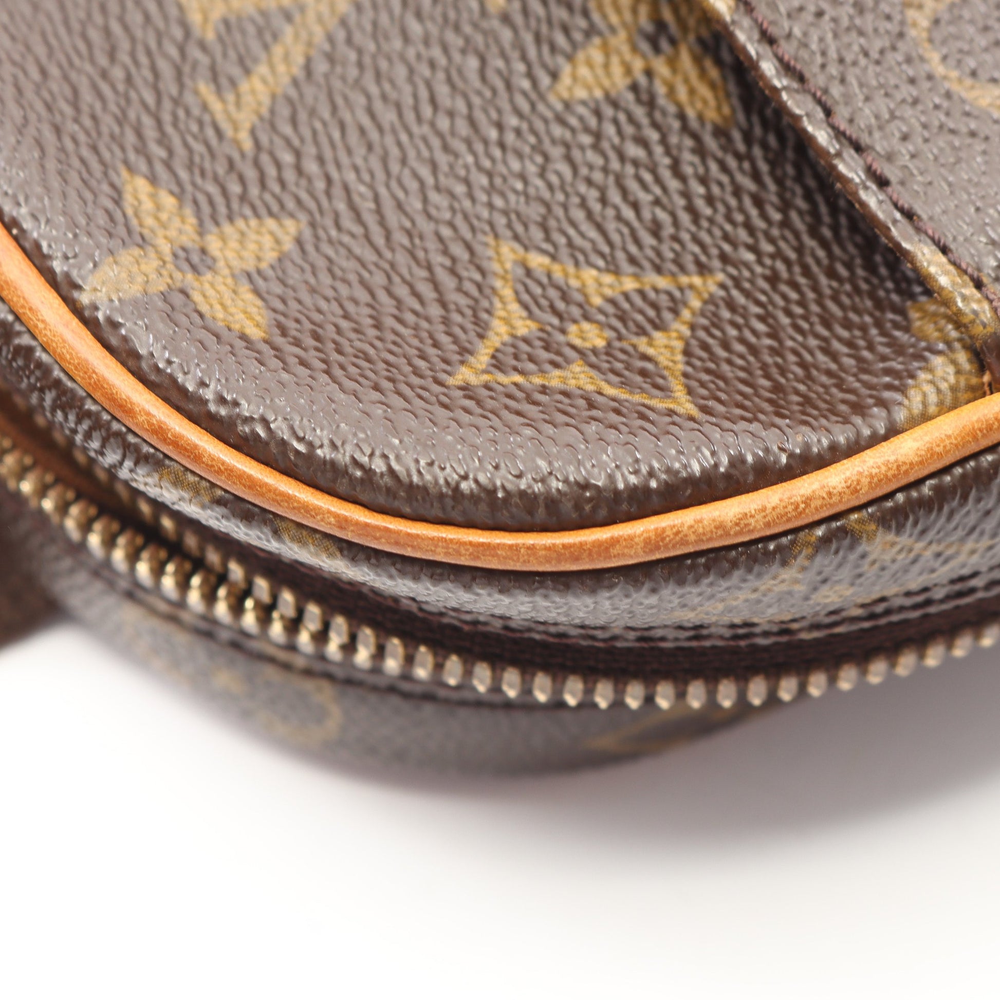 ポシェットガンジュ モノグラム ボディバッグ PVC レザー ブラウン ルイヴィトン バッグ LOUIS VUITTON