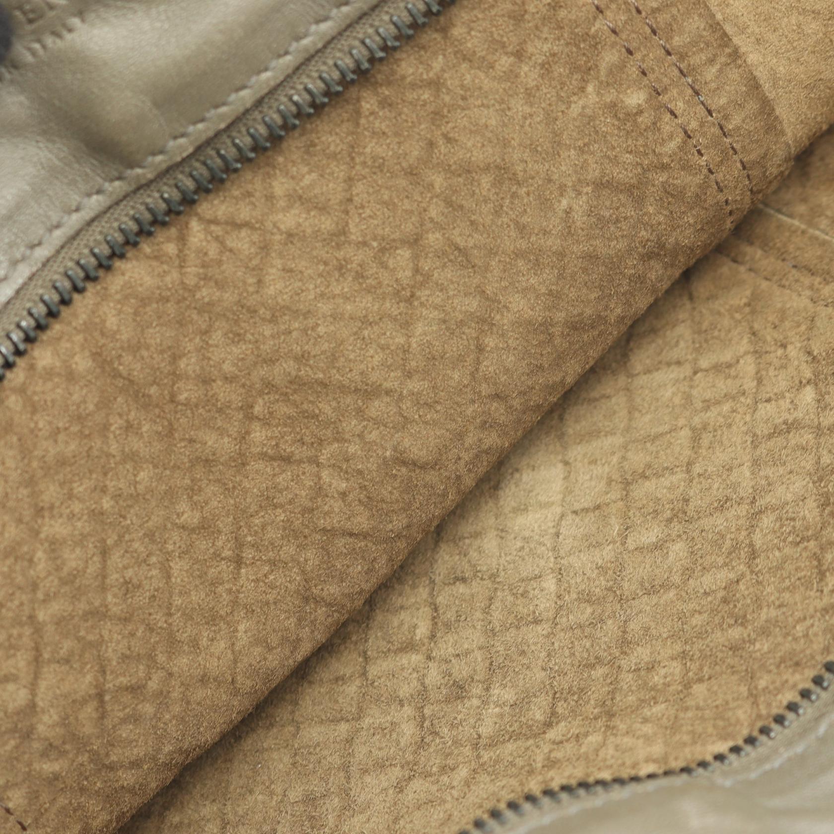 イントレチャート ハンドバッグ トートバッグ レザー グレーブラウン ボッテガヴェネタ バッグ BOTTEGA VENETA