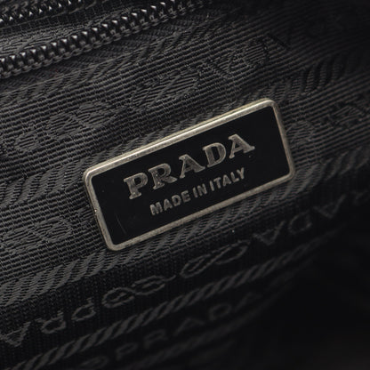 トライアングルロゴ ショルダーバッグ ナイロン サフィアーノレザー ブラック プラダ バッグ PRADA