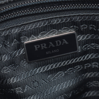 トライアングルロゴ ショルダーバッグ ナイロン サフィアーノレザー ネイビー プラダ バッグ PRADA