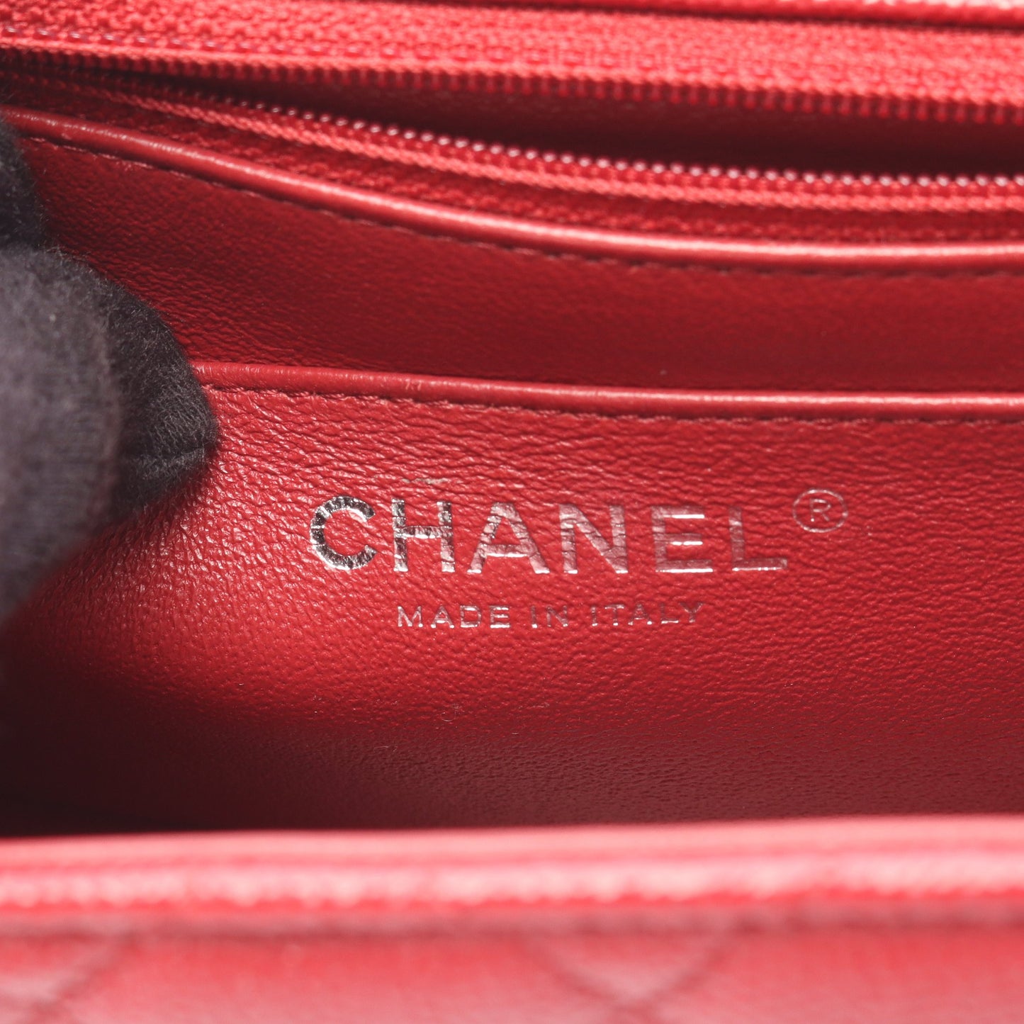 ミニマトラッセ チェーンショルダーバッグ キャビアスキン レッド シルバー金具 シャネル バッグ CHANEL