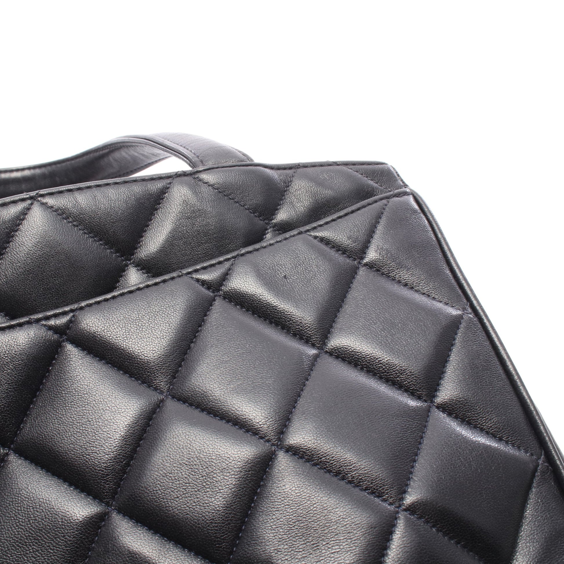 マトラッセ ターンロック ハンドバッグ トートバッグ ラムスキン ダークネイビー ゴールド金具 シャネル バッグ CHANEL