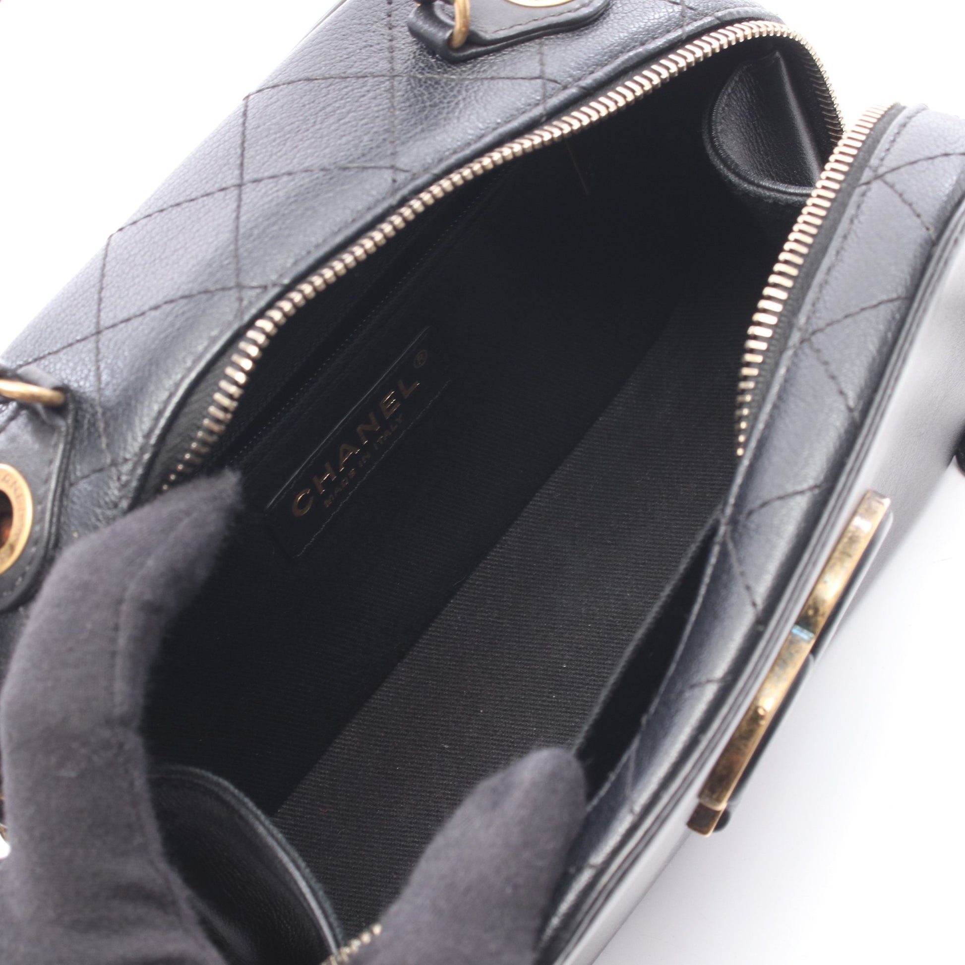 ココマーク ショルダーバッグ レザー ブラック ゴールド金具 シャネル バッグ CHANEL