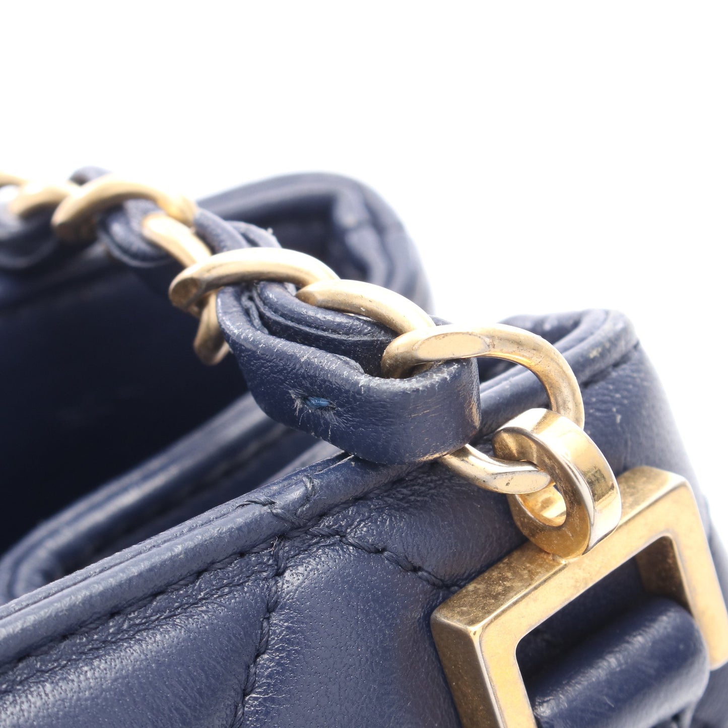 マトラッセ チェーンショルダーバッグ レザー ネイビー ゴールド金具 シャネル バッグ CHANEL