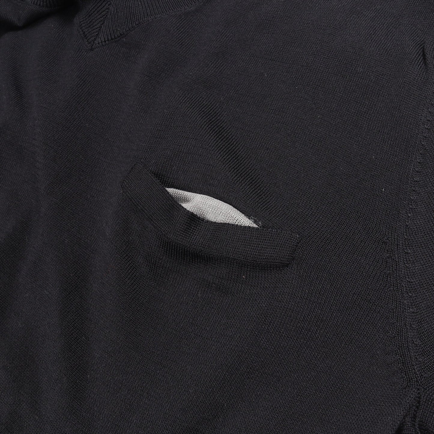 Vネック ポケット付き ニット シルク カシミヤ ブラック エンポリオアルマーニ トップス EMPORIO ARMANI
