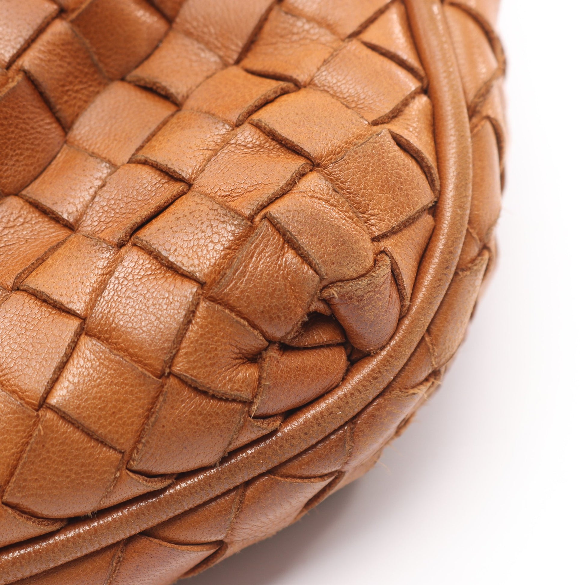 イントレチャート ショルダーバッグ レザー ブラウン ボッテガヴェネタ バッグ BOTTEGA VENETA