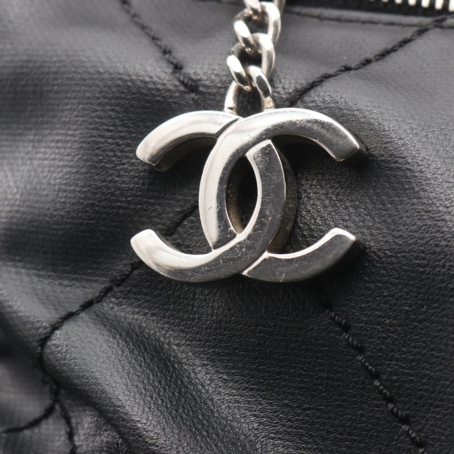 パリビアリッツGM ハンドバッグ トートバッグ コーティングキャンバス レザー ブラック シルバー金具 シャネル バッグ CHANEL