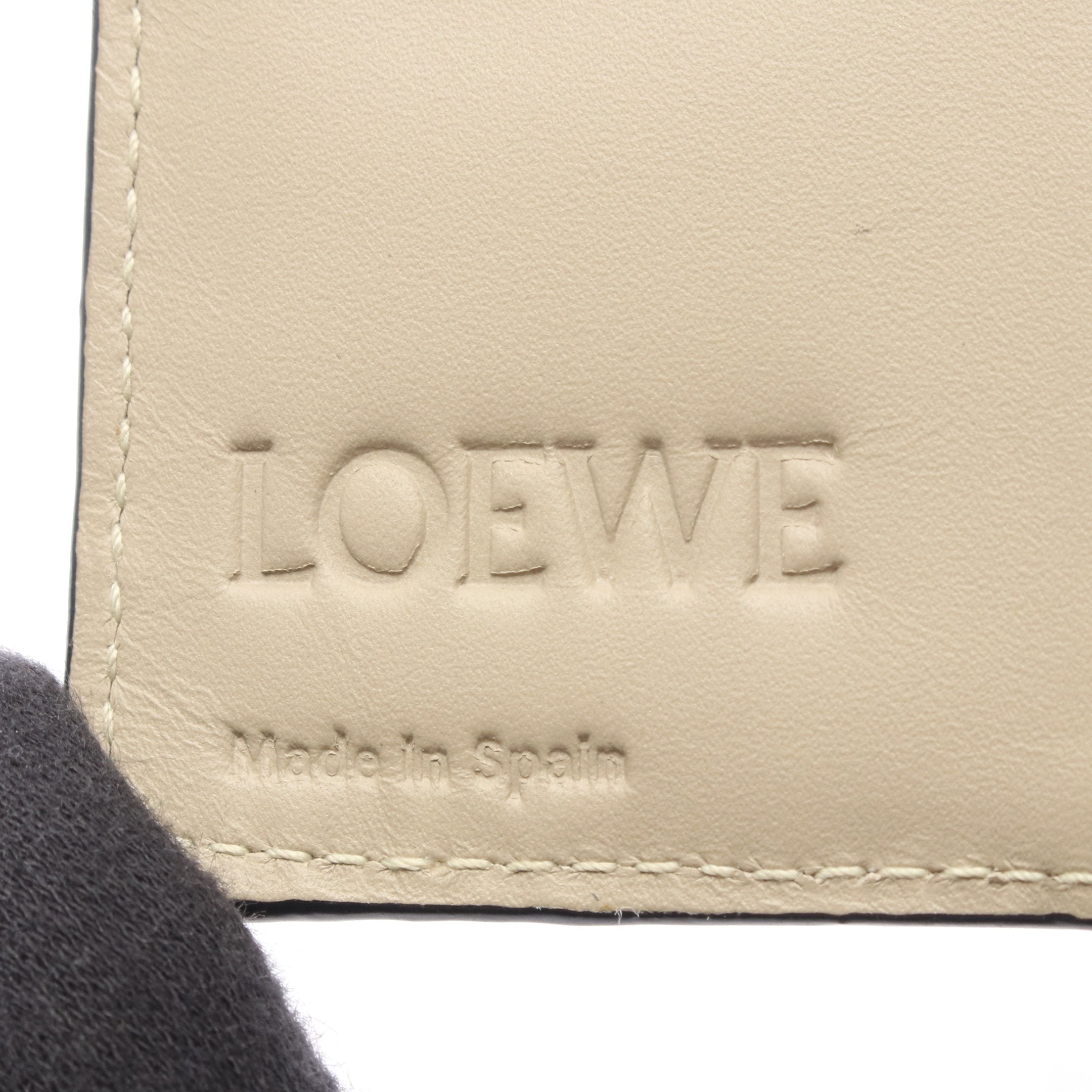 リピート アナグラム コンパクト ジップ ウォレット 二つ折り財布