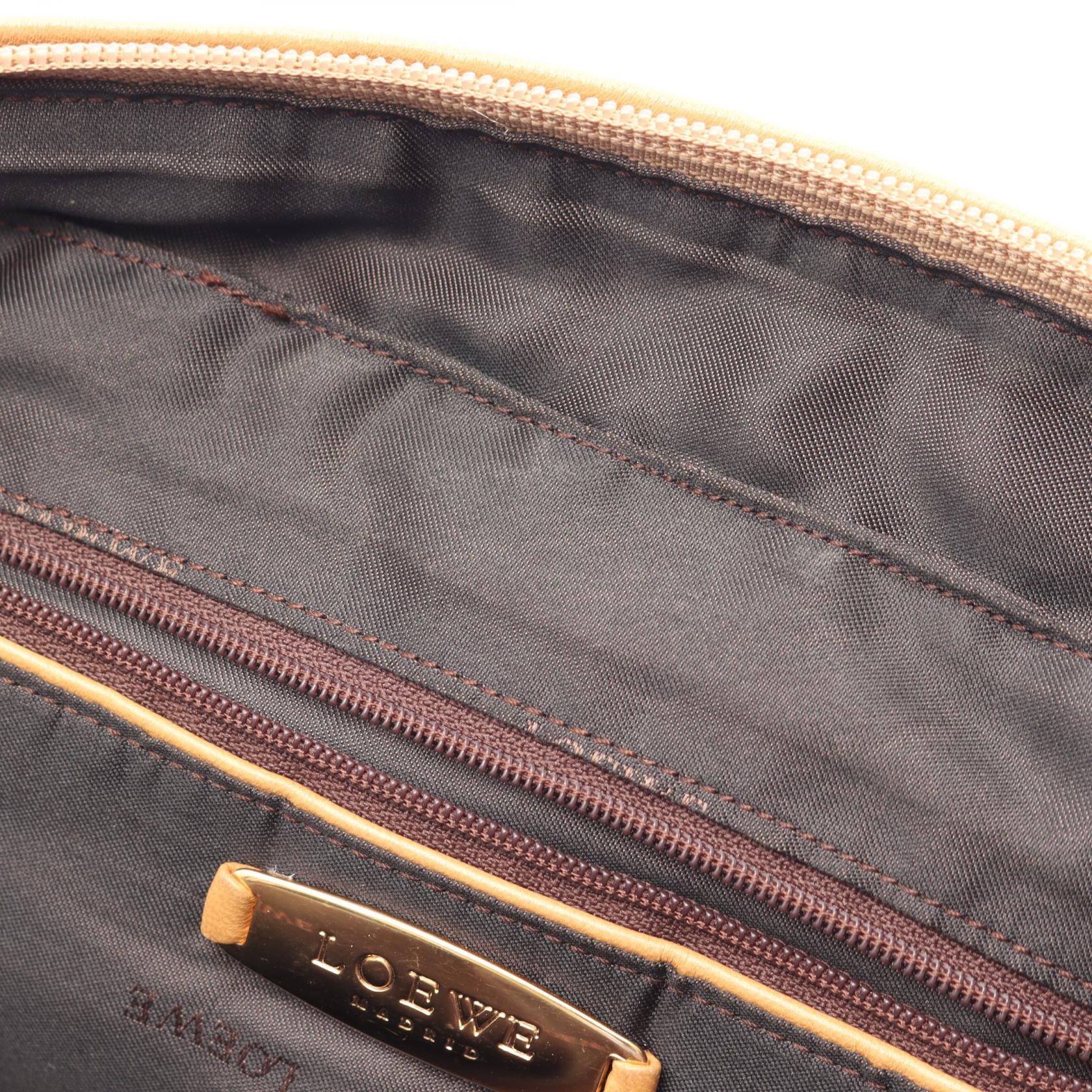 アナグラム ハンドバッグ ハンドバッグ レザー ベージュ ロエベ バッグ LOEWE