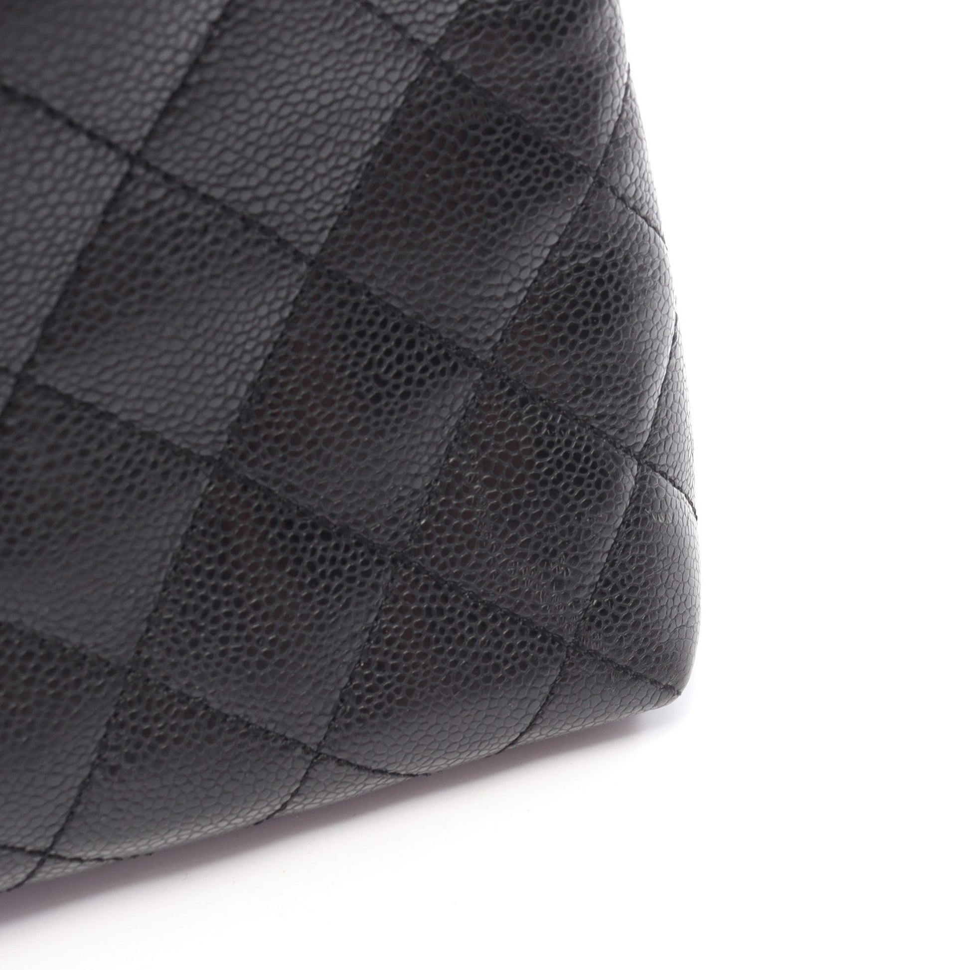 マトラッセ ハンドバッグ キャビアスキン ブラック ゴールド金具 シャネル バッグ CHANEL