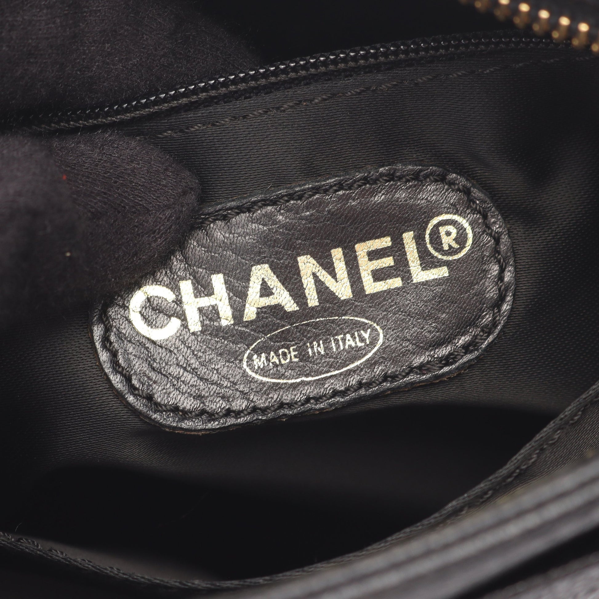 ショルダーバッグ トートバッグ キャビアスキン ブラック ゴールド金具 シャネル バッグ CHANEL