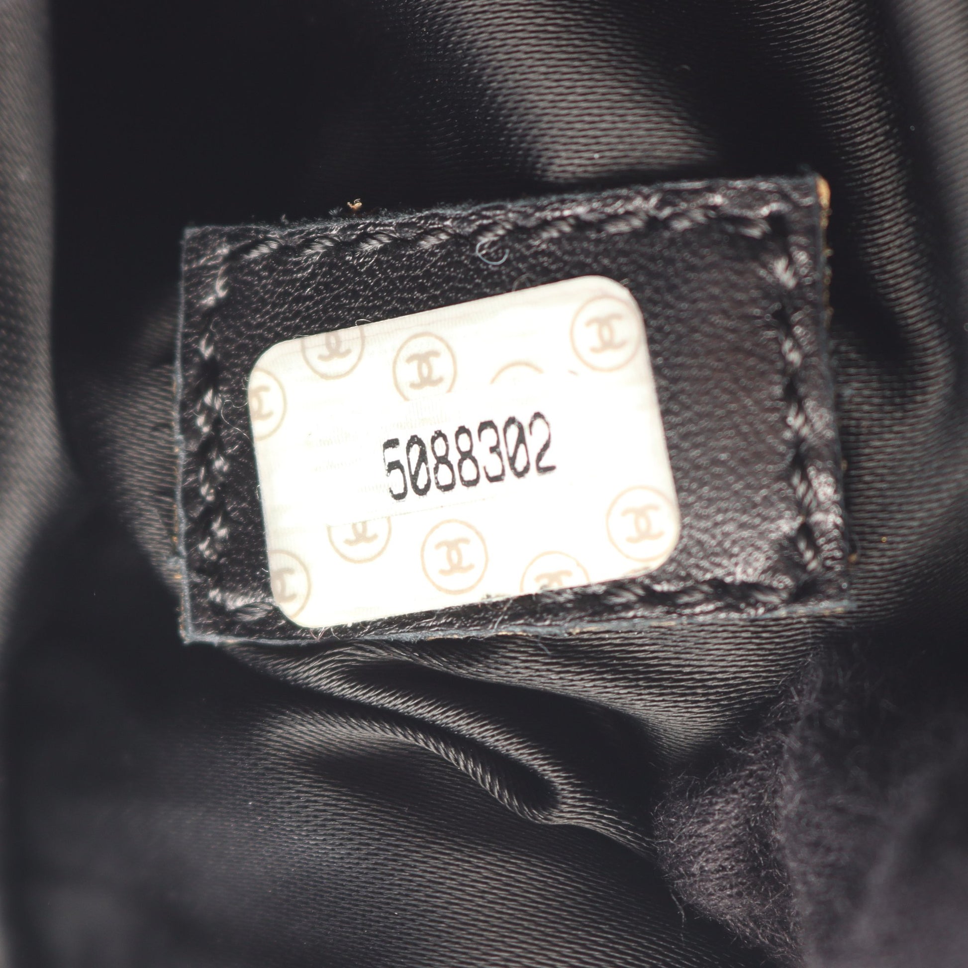 ショルダーバッグ トートバッグ キャビアスキン ブラック ゴールド金具 シャネル バッグ CHANEL