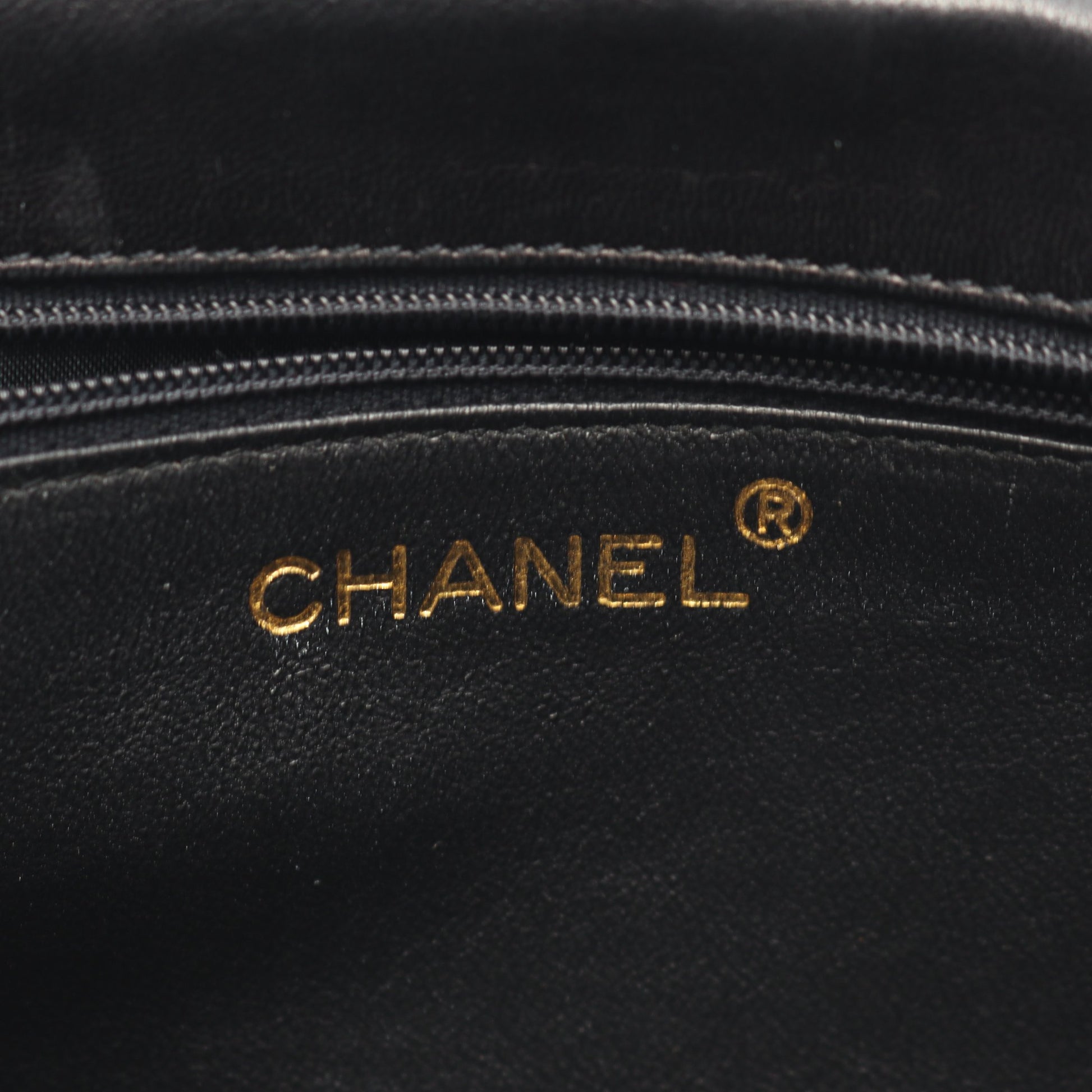 ココマーク チェーンショルダーバッグ ラムスキン ブラック ゴールド金具 ヴィンテージ シャネル バッグ CHANEL